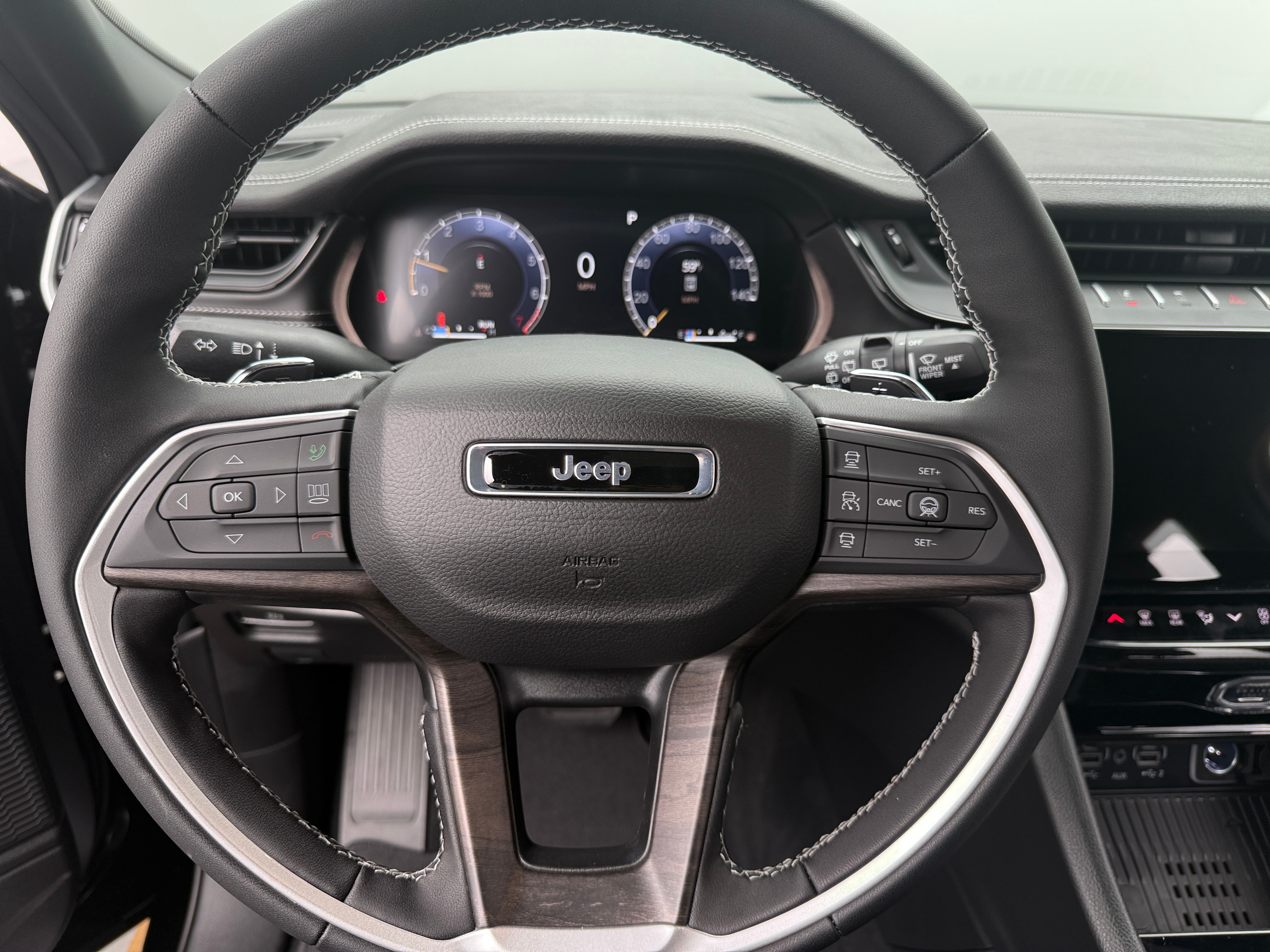 2027 Jeep Grand Cherokee L