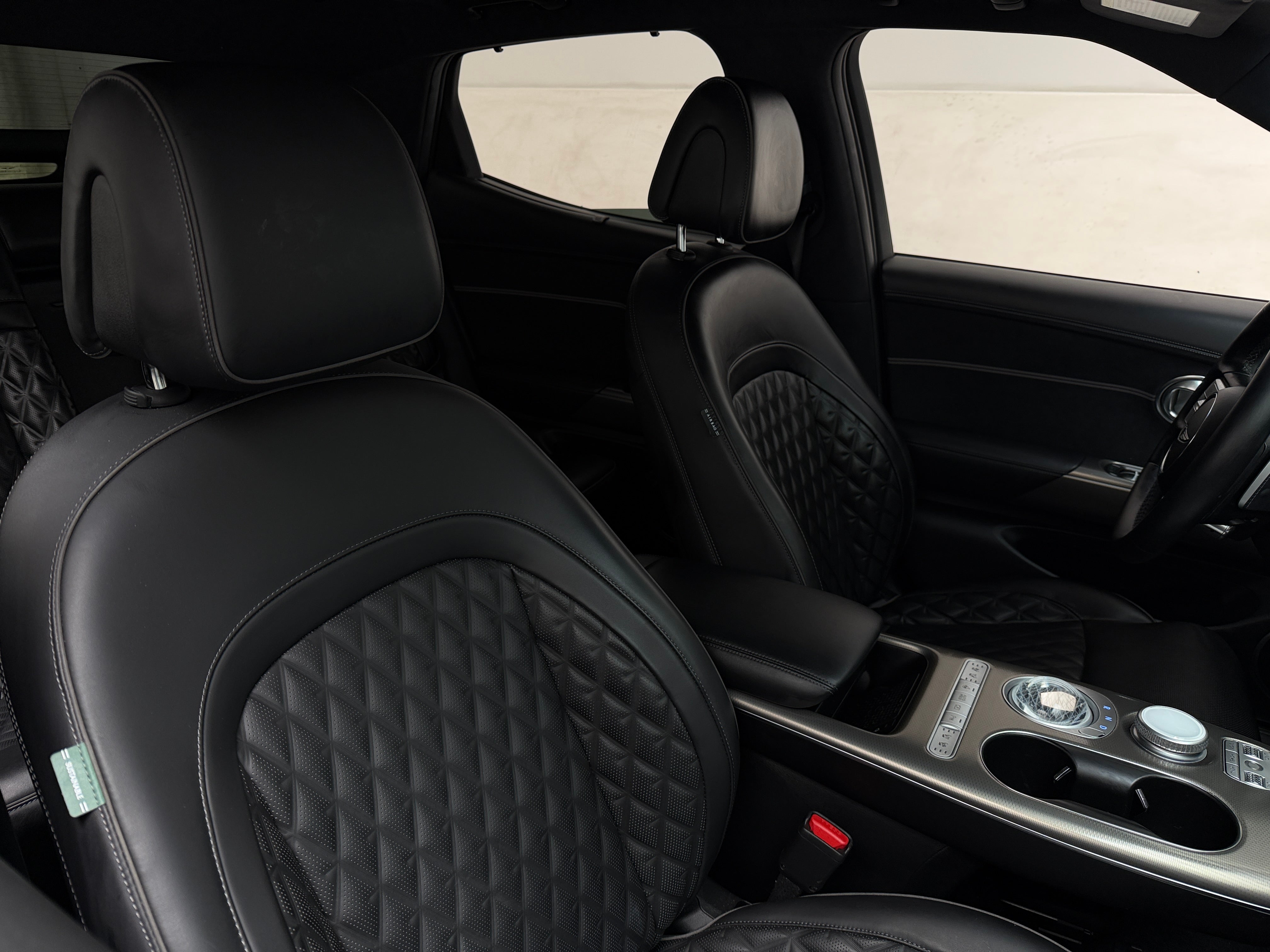 2023 GENESIS GV60