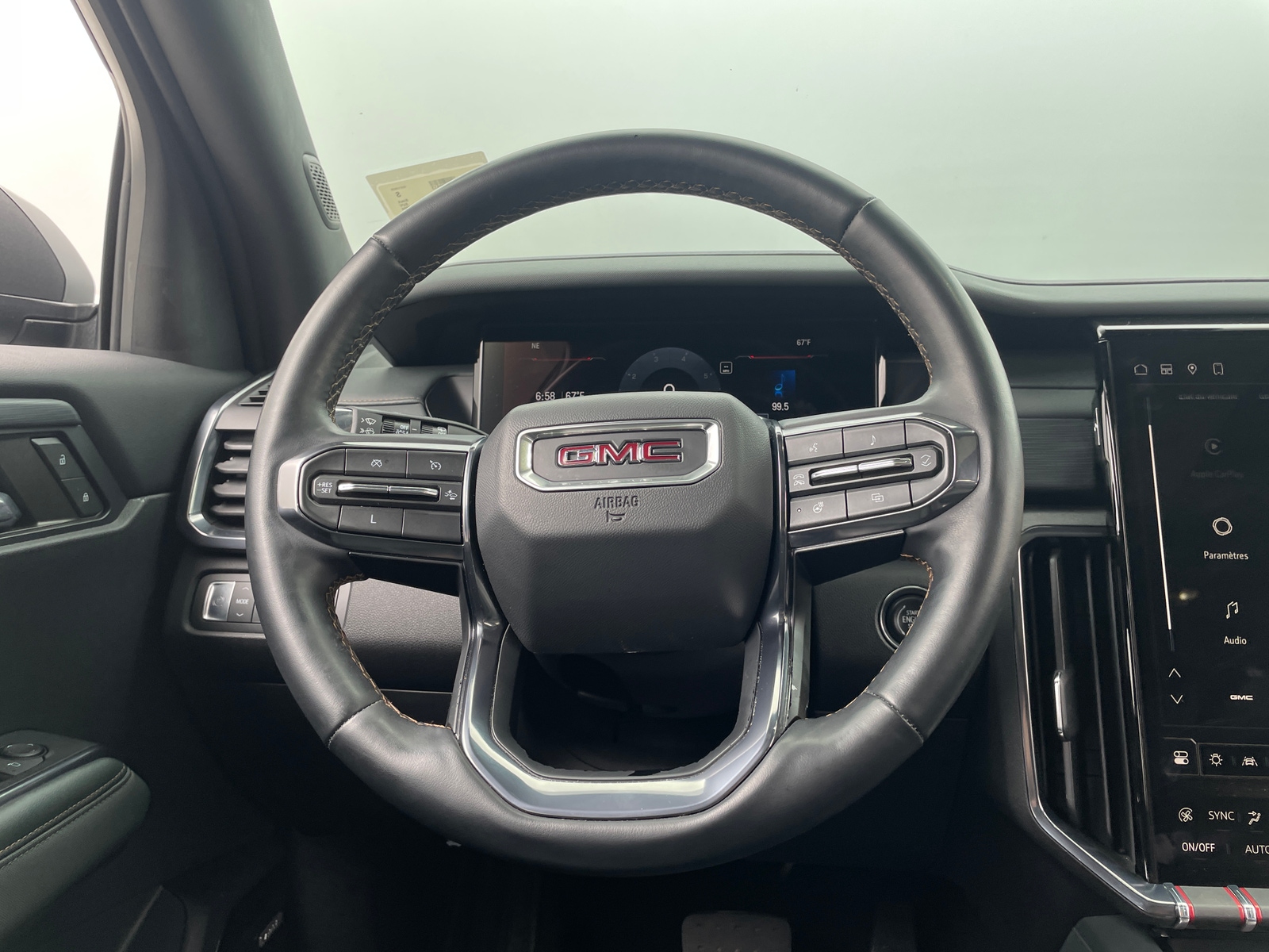 Thumbnail: 2024 GMC Acadia - 4