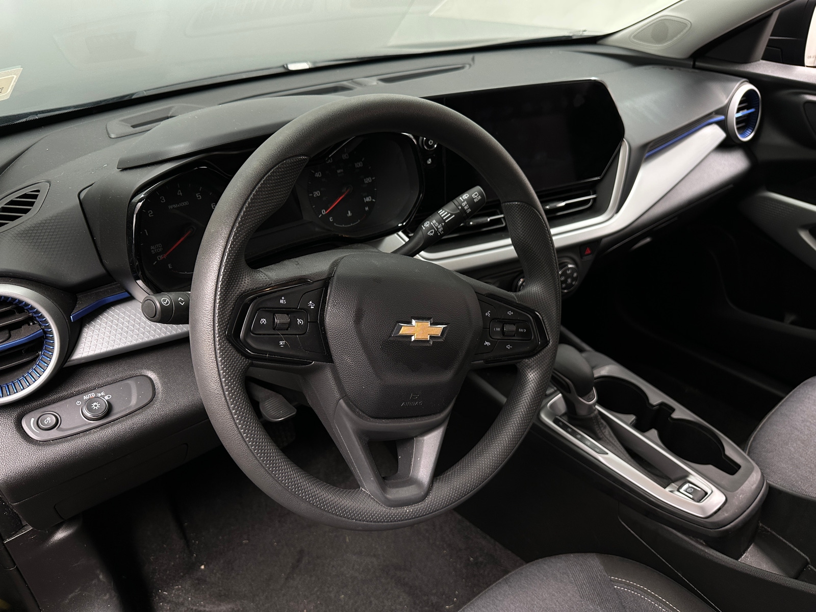 Thumbnail: 2024 Chevrolet Trax - 5