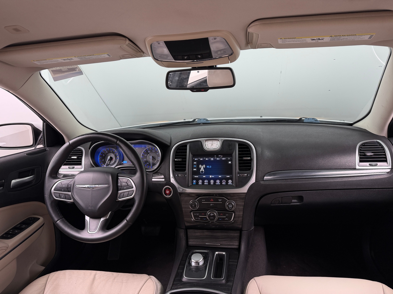 Thumbnail: 2017 Chrysler 300 - 2