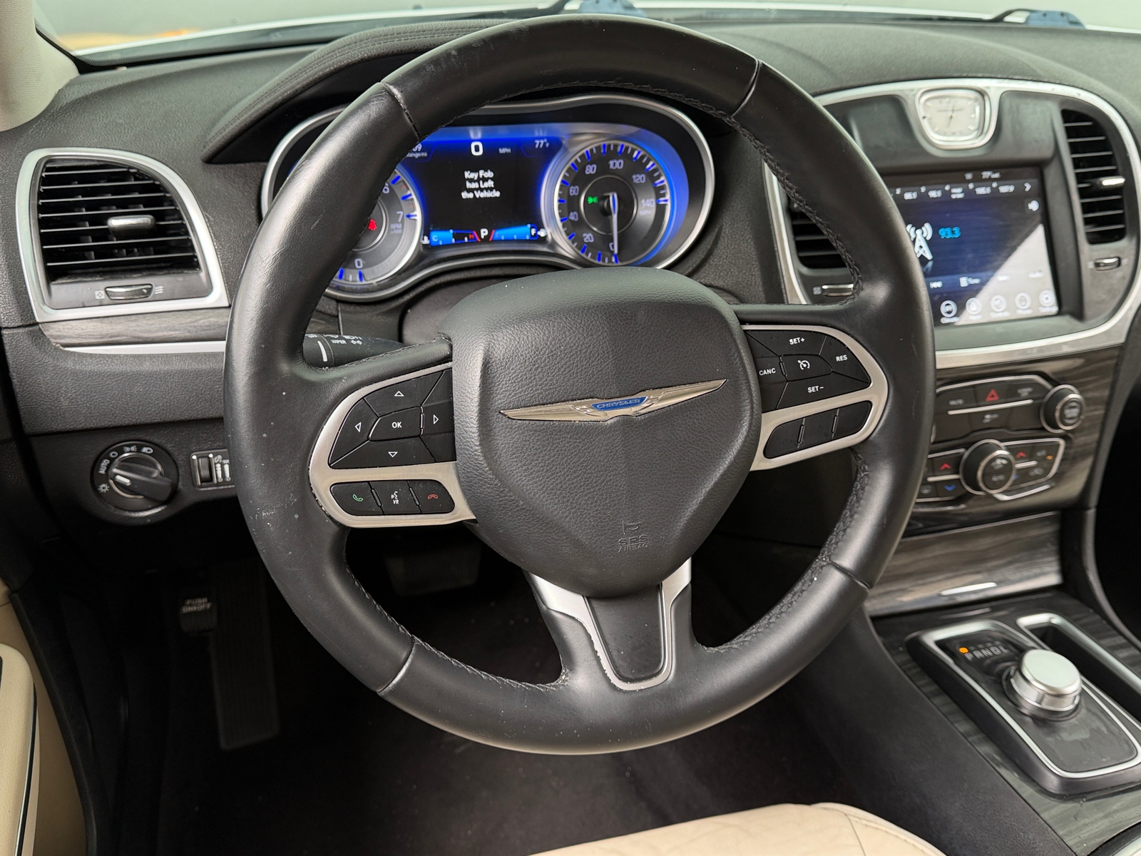 Thumbnail: 2017 Chrysler 300 - 4