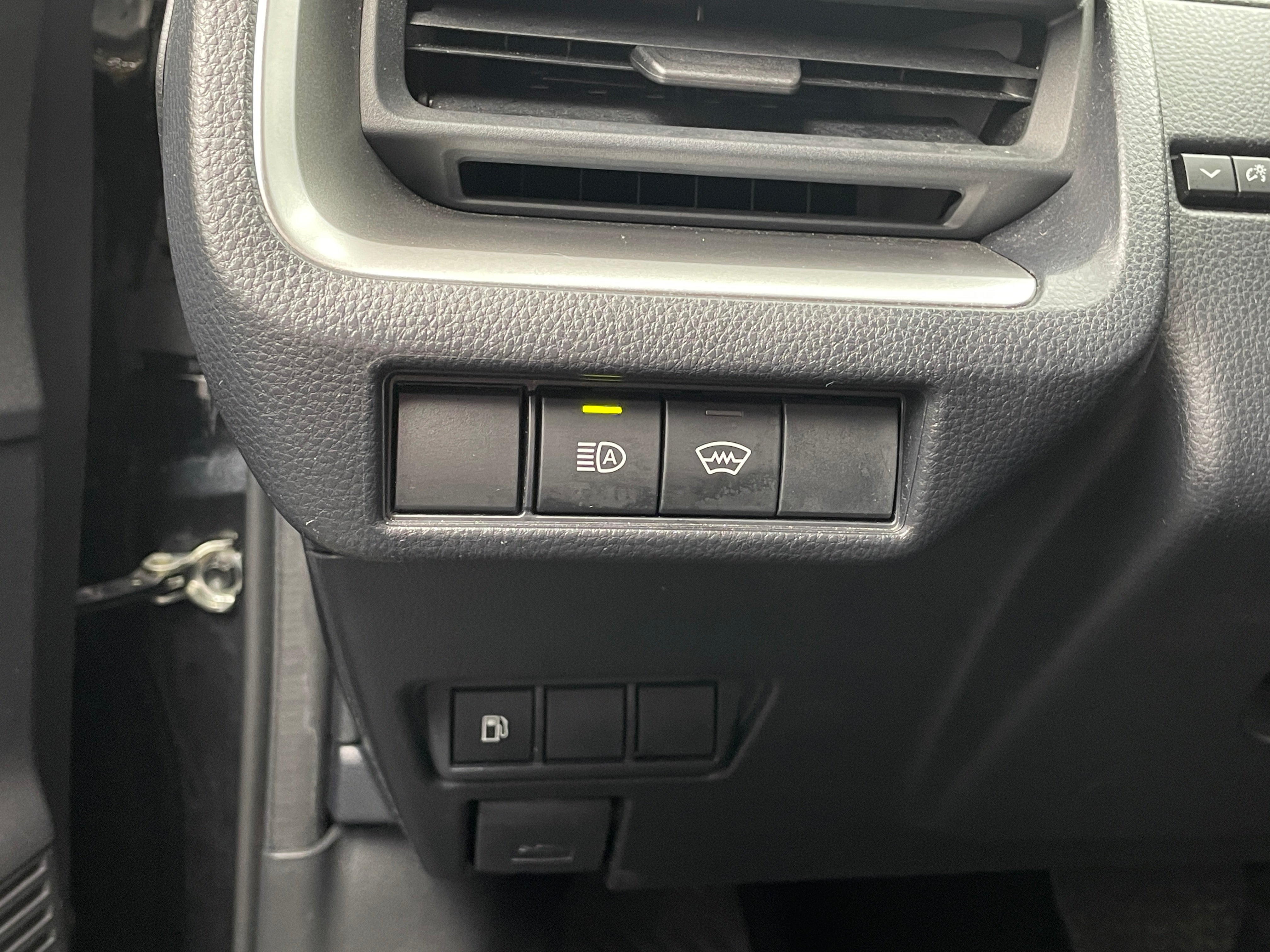 2025 Toyota Prius