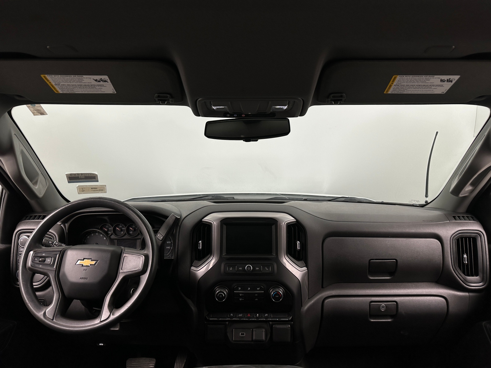Thumbnail: 2020 Chevrolet Silverado 1500 - 3