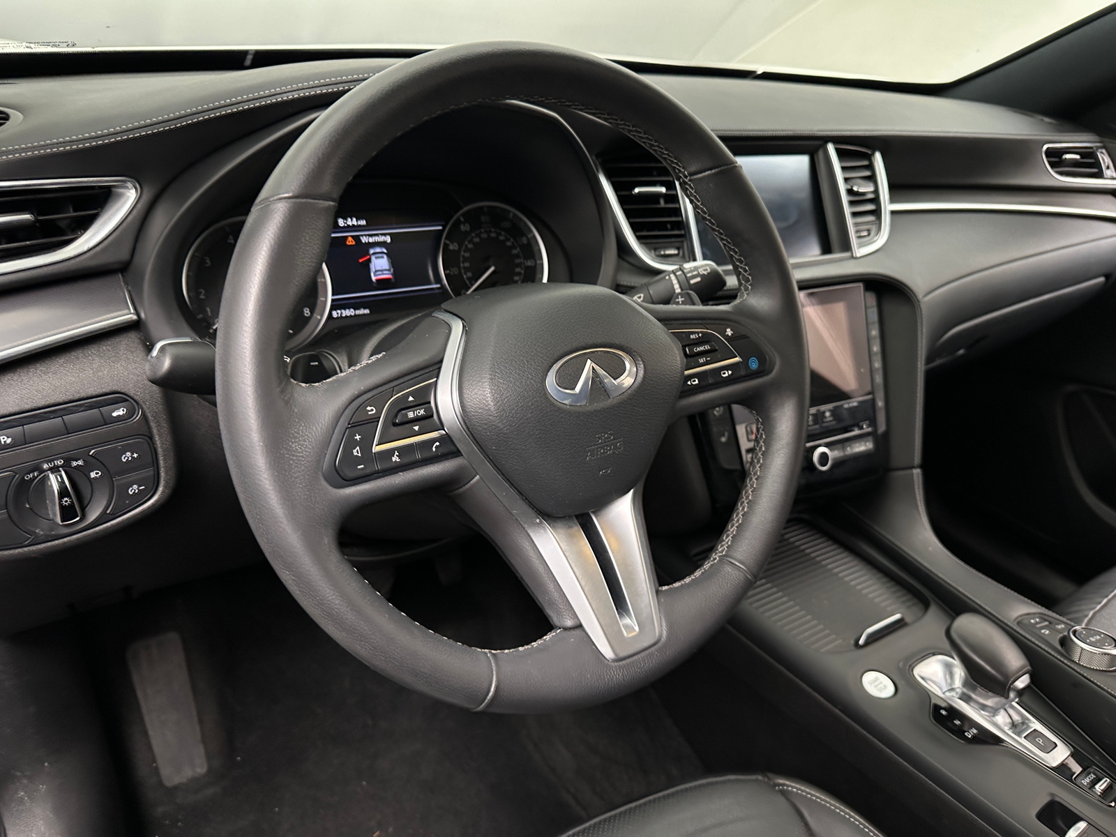 Thumbnail: 2023 INFINITI QX55 - 4