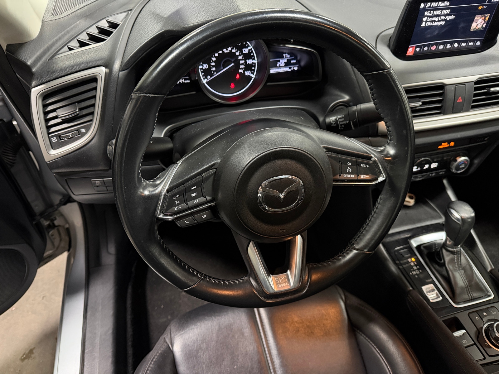 Thumbnail: 2018 Mazda Mazda3 - 5