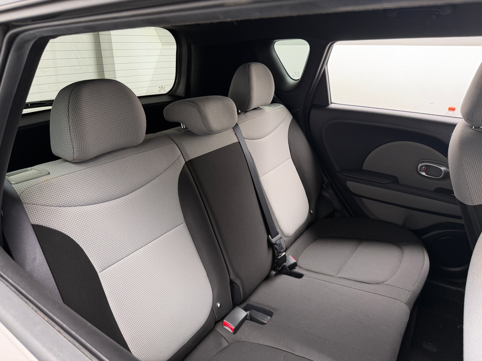 Thumbnail: 2017 Kia Soul - 6