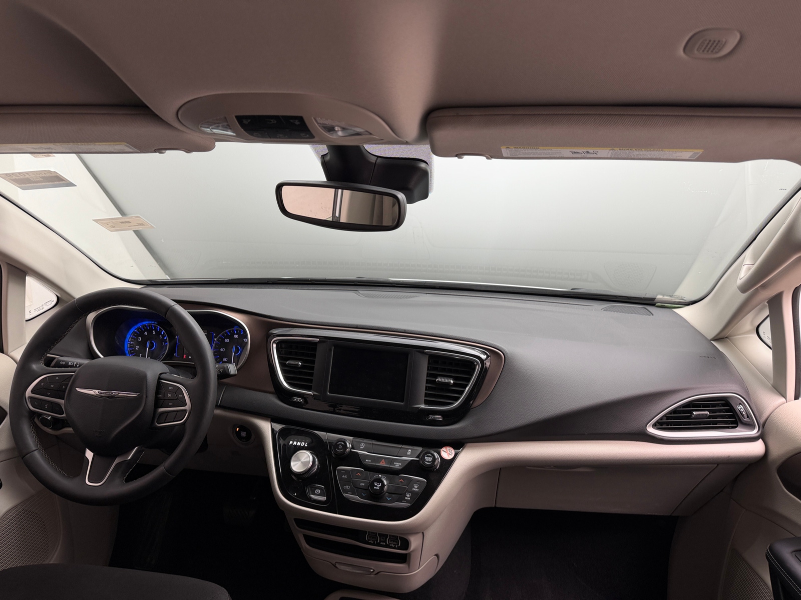 Thumbnail: 2024 Chrysler Voyager - 3
