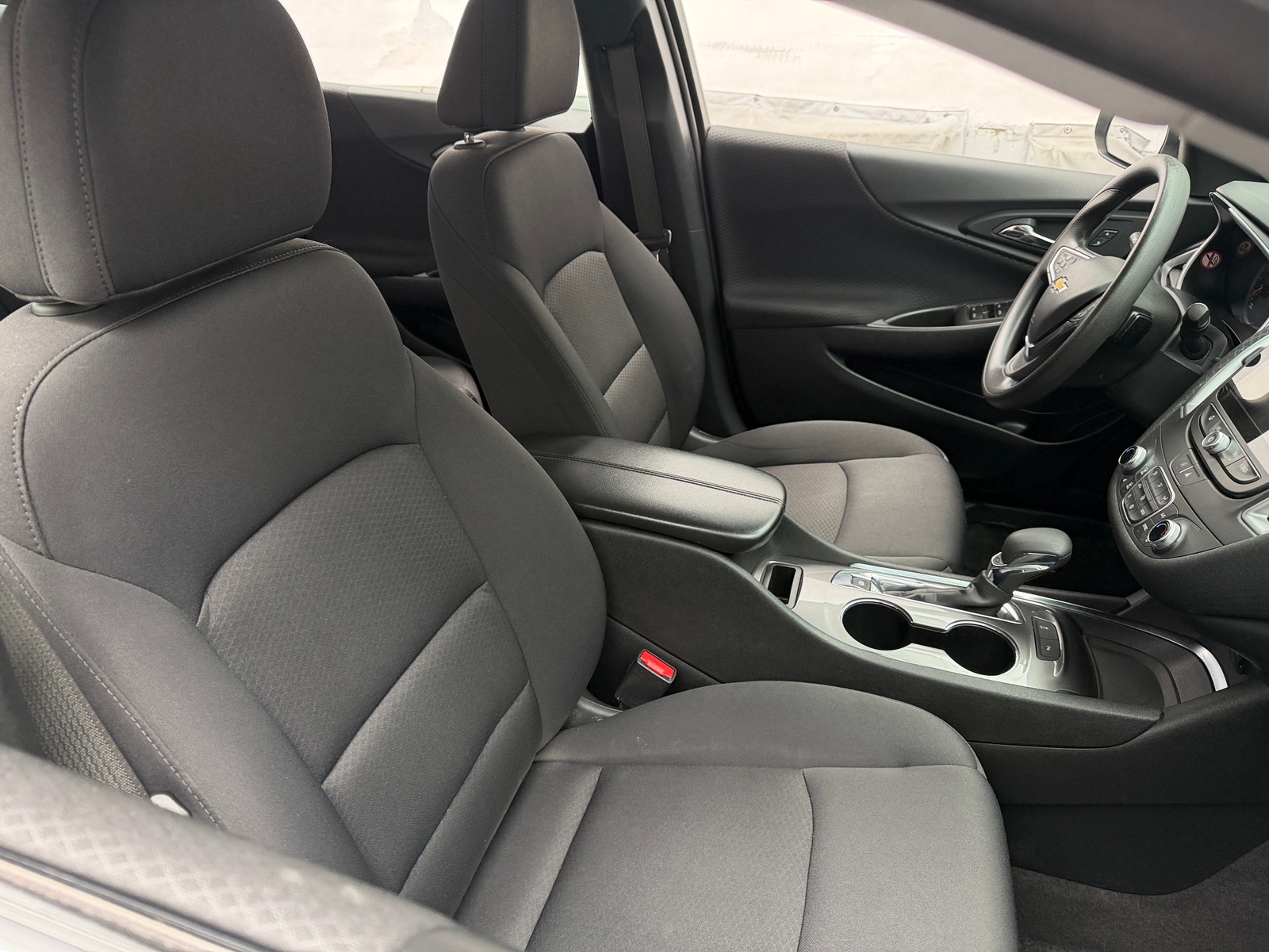 Thumbnail: 2025 Chevrolet Malibu - 2