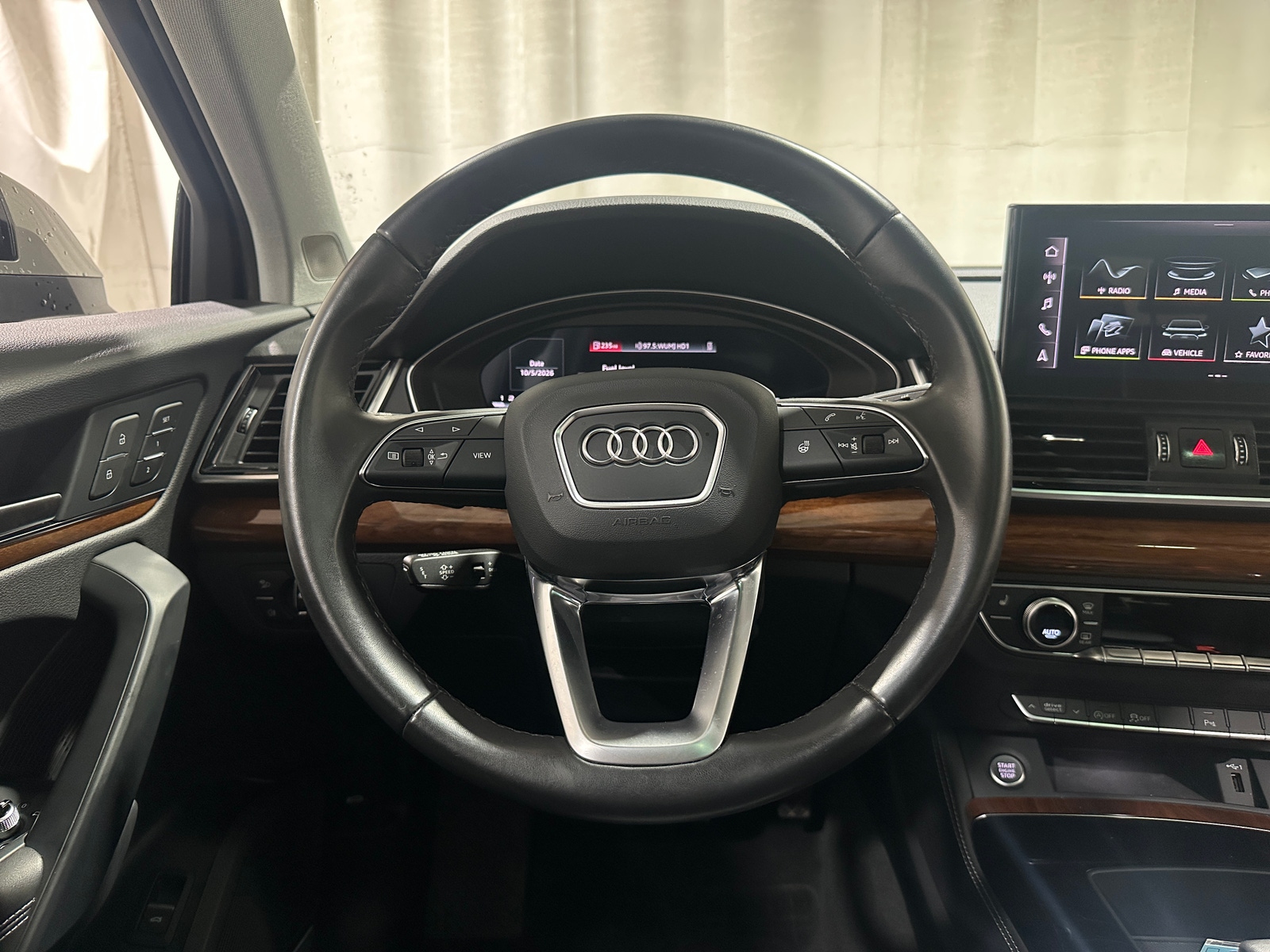 Thumbnail: 2023 Audi Q5 - 5