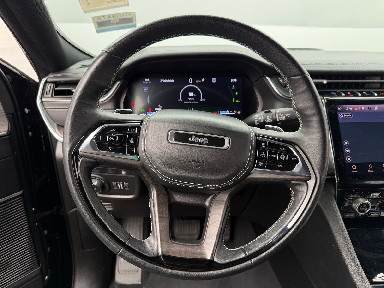 Thumbnail: 2023 Jeep Grand Cherokee - 4