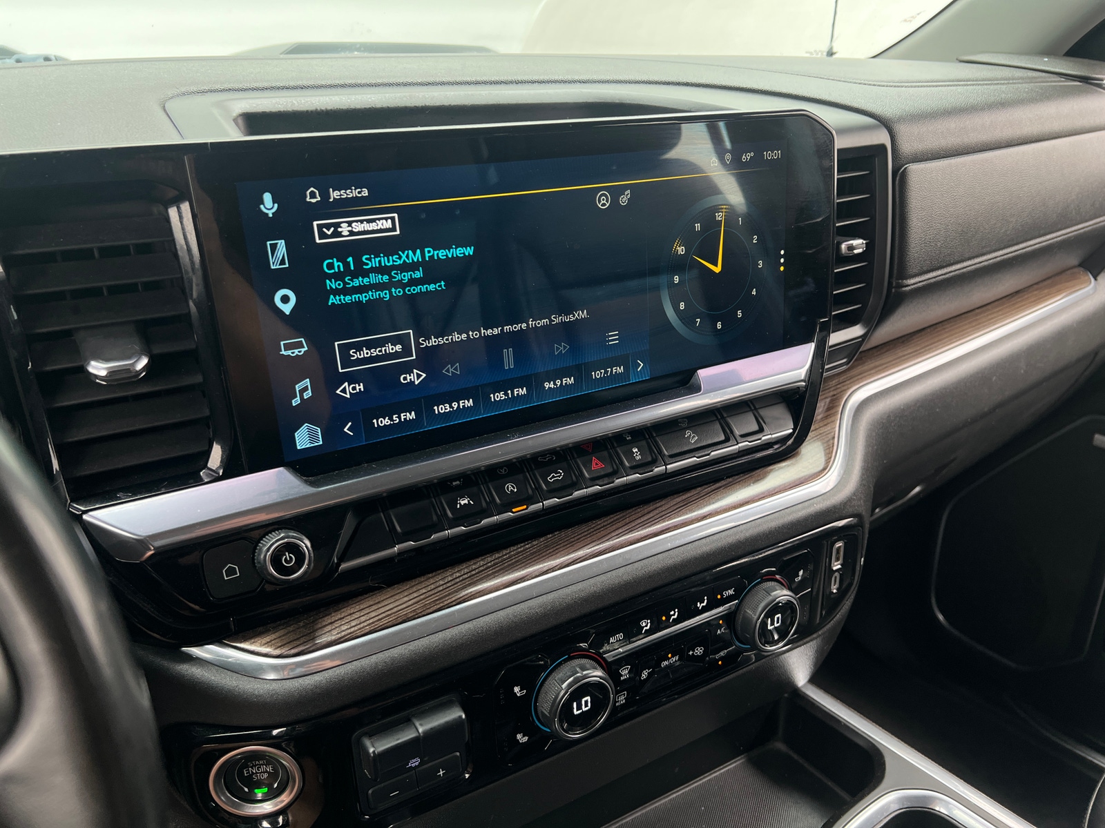 Thumbnail: 2023 Chevrolet Silverado 1500 - 3