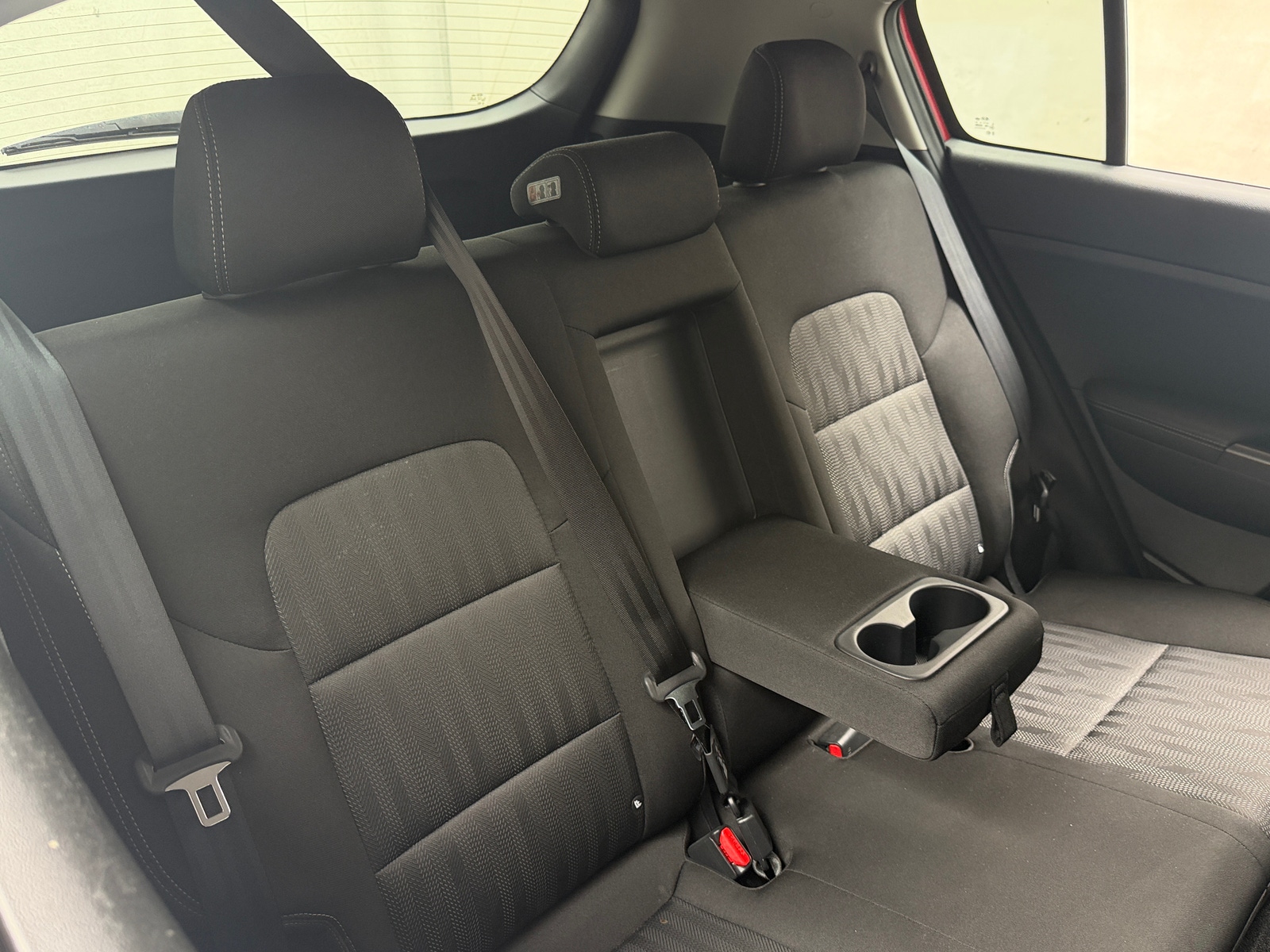 Thumbnail: 2017 Kia Sportage - 6