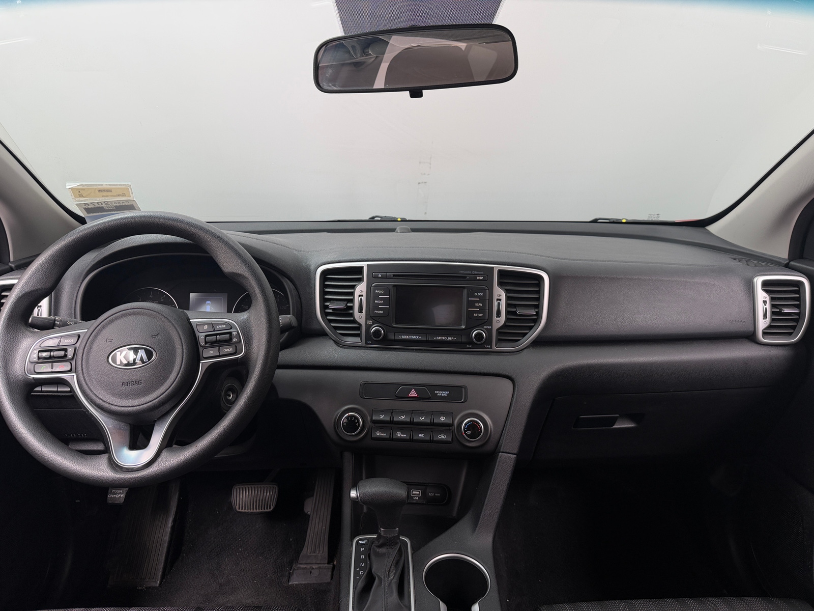 Thumbnail: 2017 Kia Sportage - 3