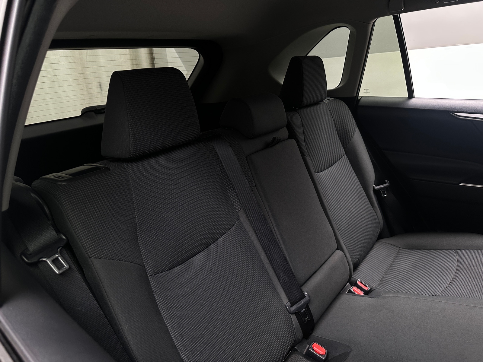 Thumbnail: 2020 Toyota RAV4 - 6