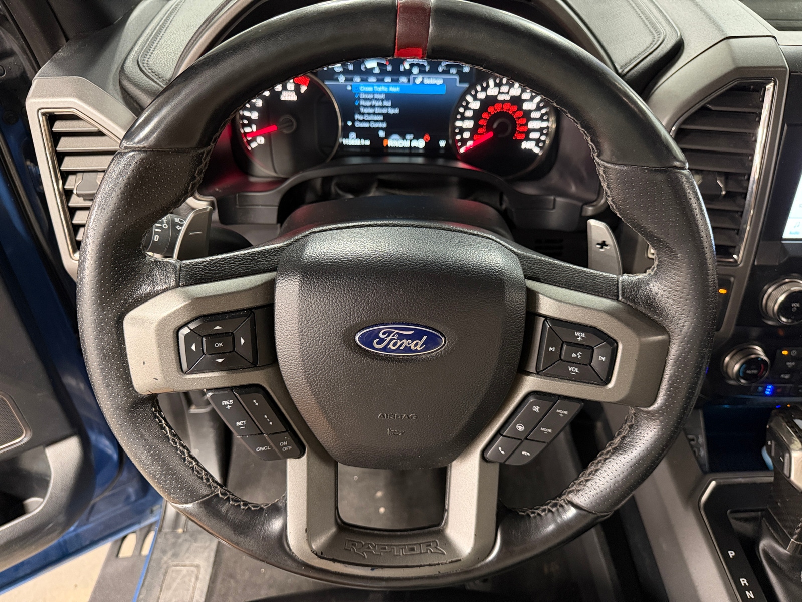 Thumbnail: 2019 Ford Econoline - 4