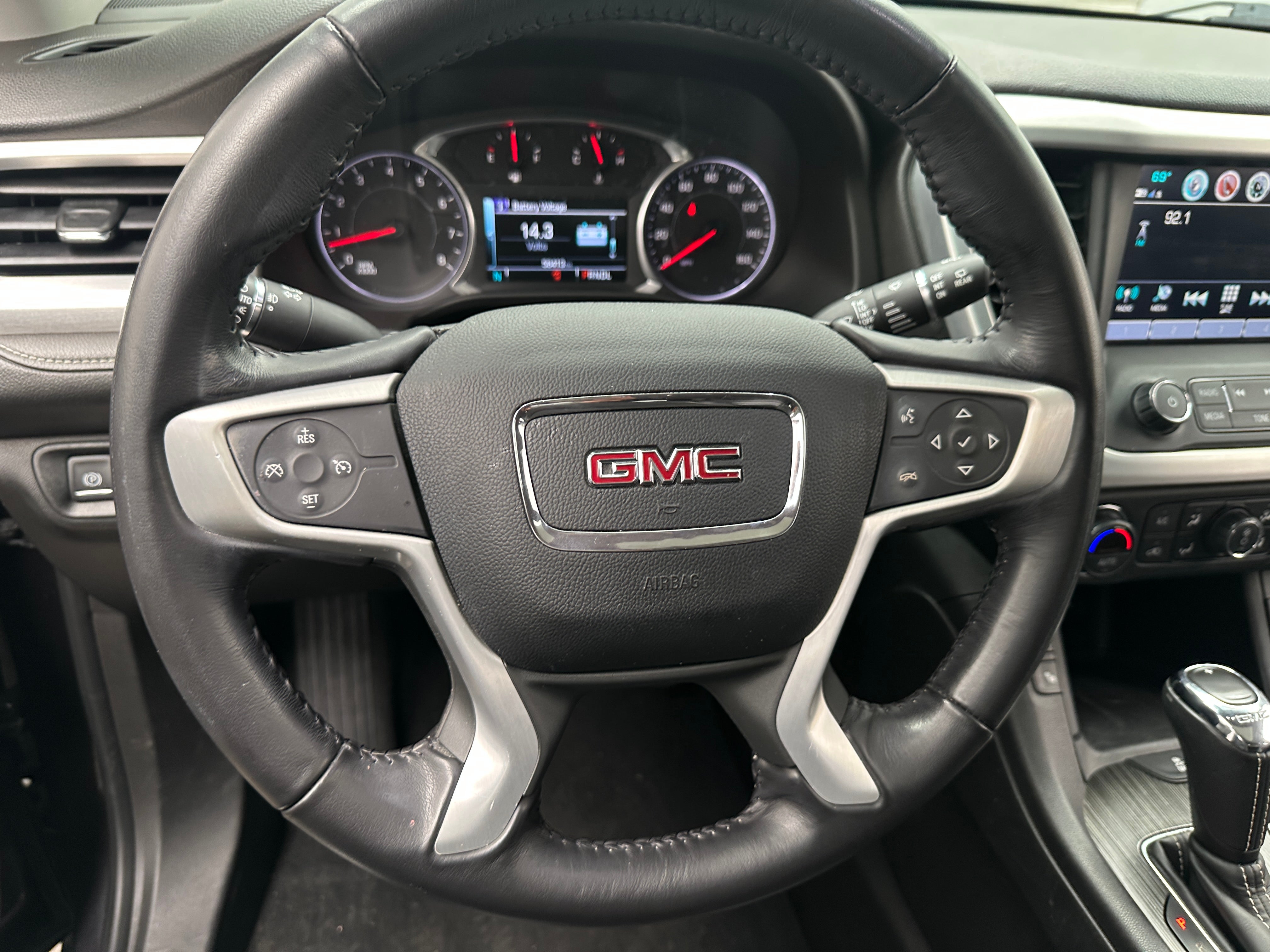 2019 GMC Acadia SLT-1