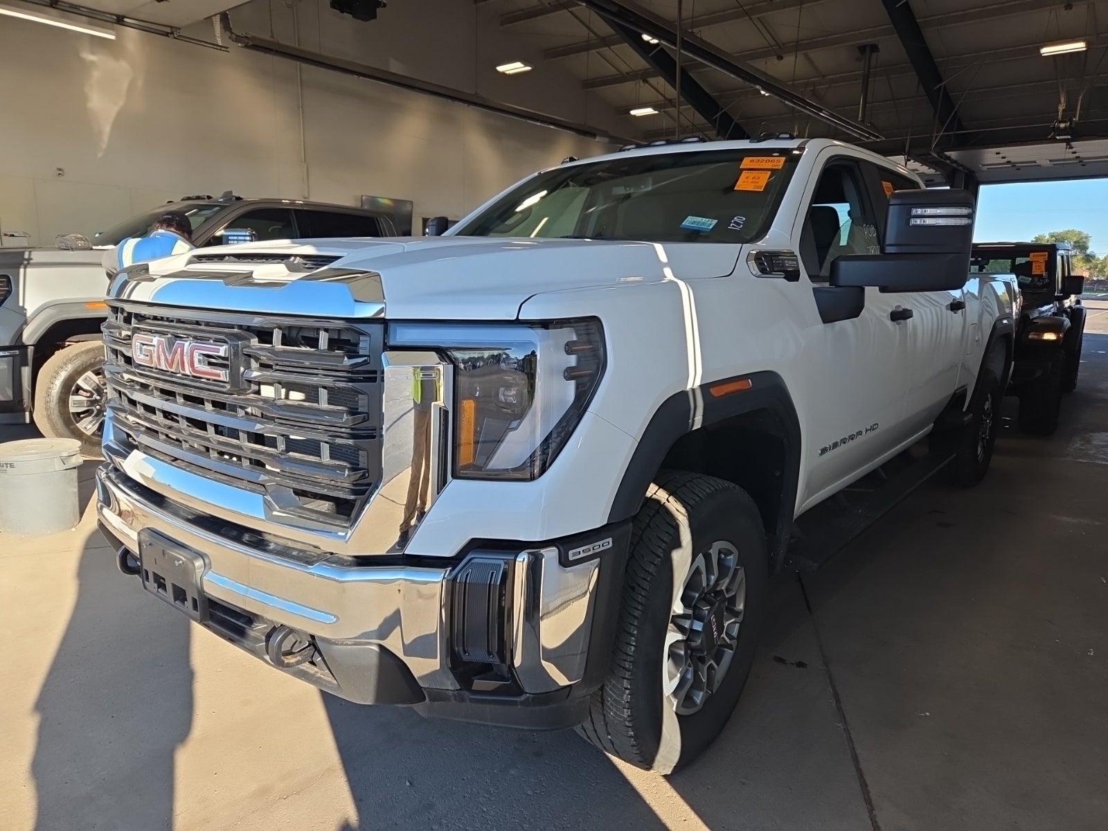 2024 GMC Sierra 3500HD 4WD Crew Cab 159" Pro
