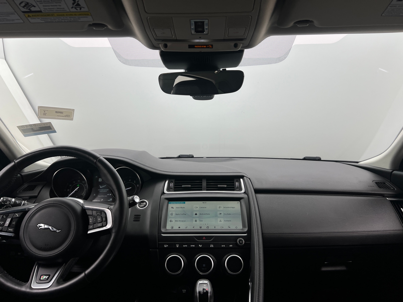 Thumbnail: 2019 Jaguar E-Pace - 2