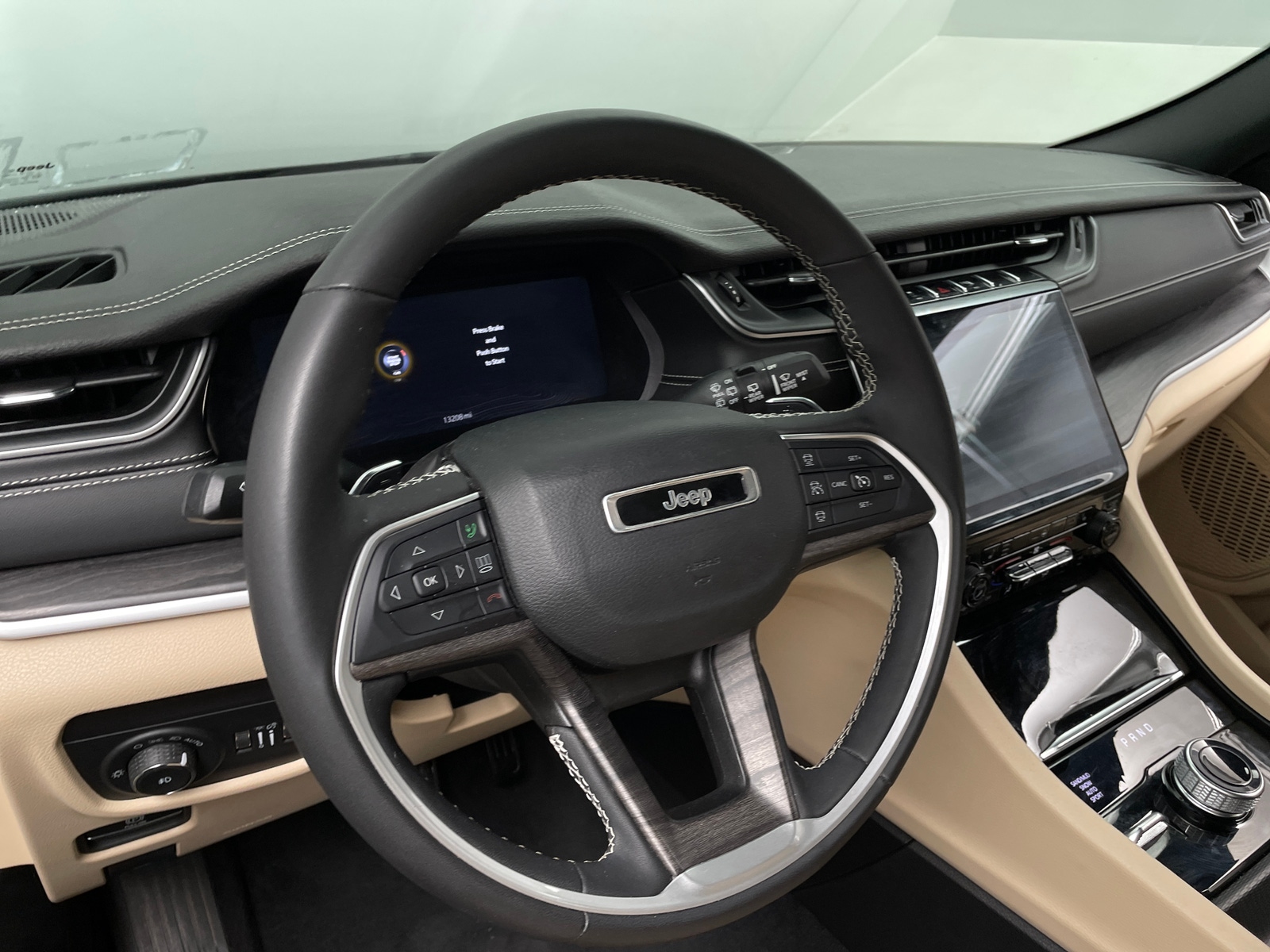 Thumbnail: 2023 Jeep Grand Cherokee - 4