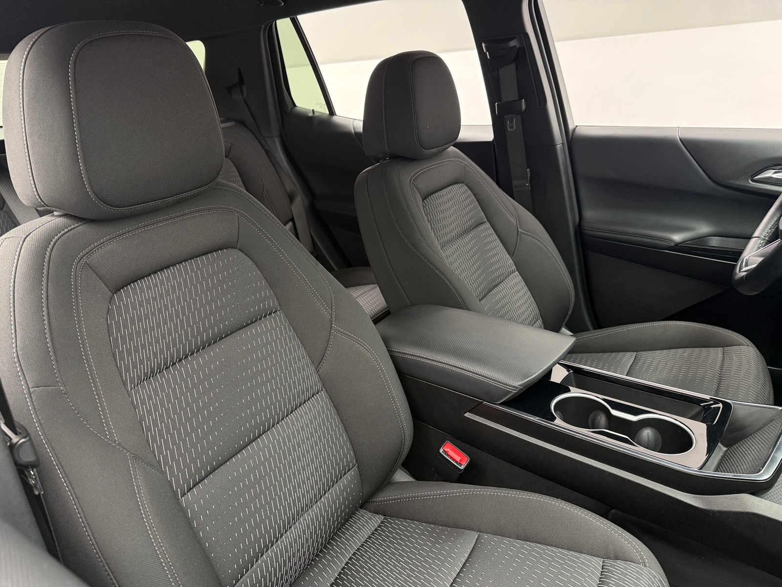 Thumbnail: 2025 Chevrolet Equinox - 2