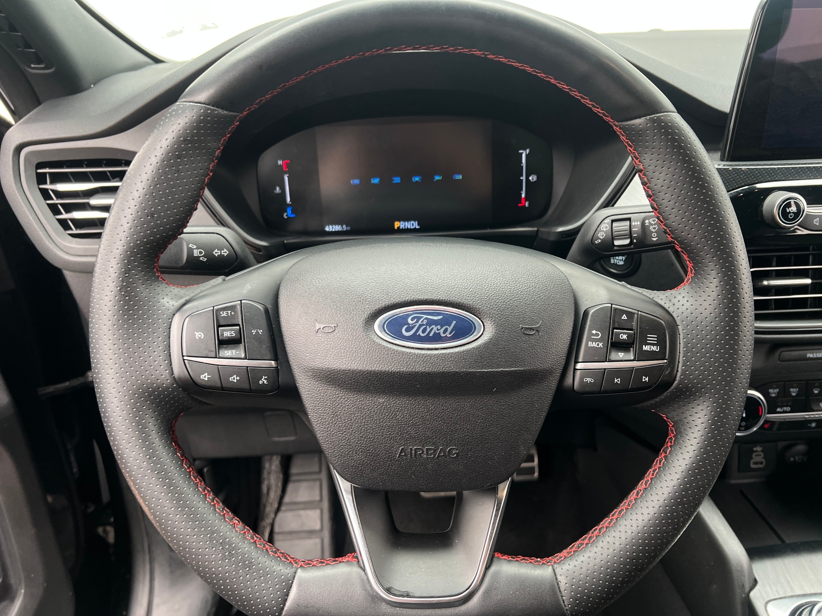 Thumbnail: 2024 Ford Escape - 4