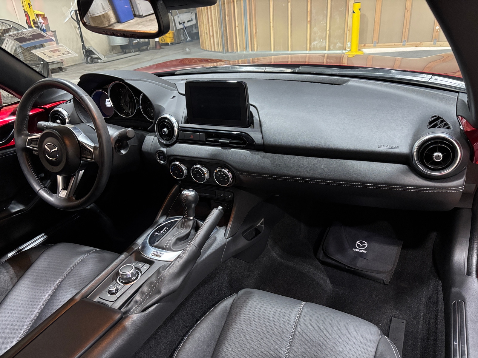 Thumbnail: 2020 Mazda MX-5 Miata - 2