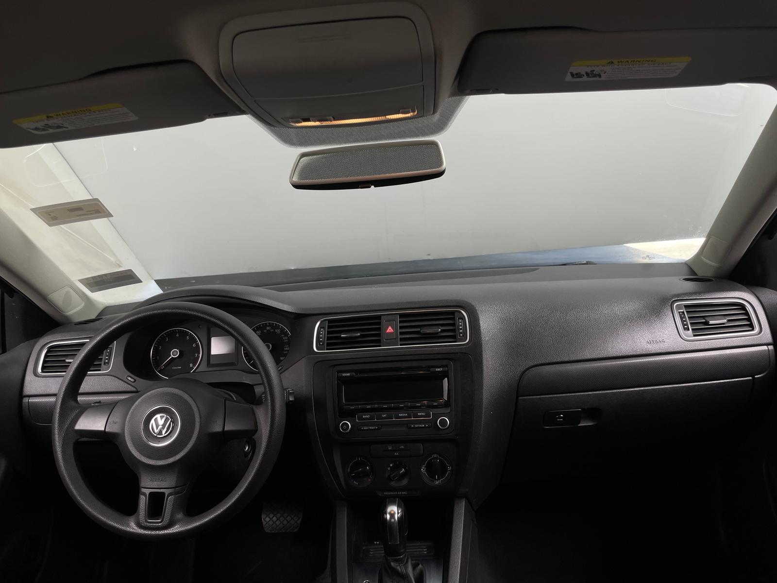 Thumbnail: 2014 Volkswagen Jetta - 2