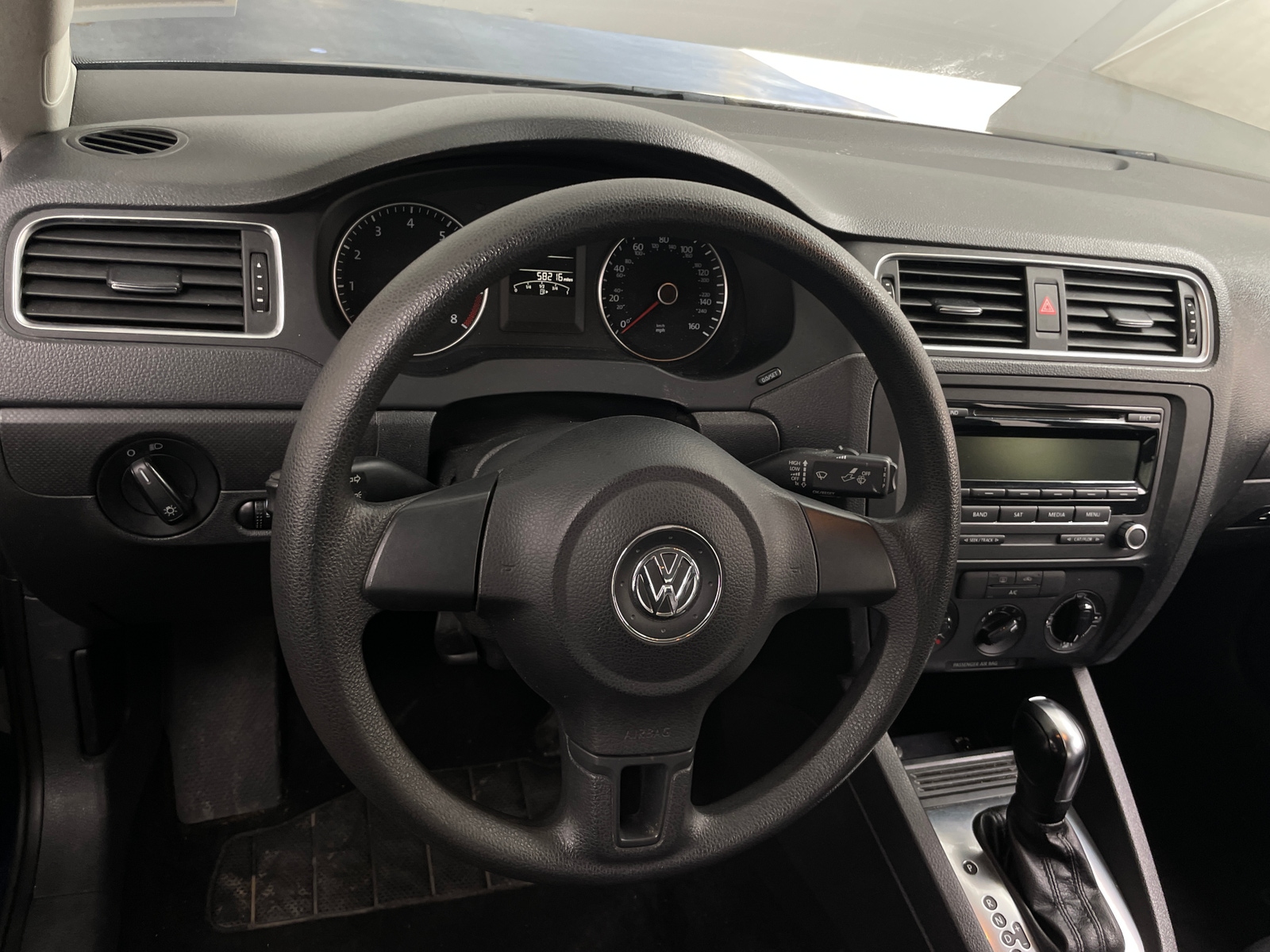Thumbnail: 2014 Volkswagen Jetta - 4