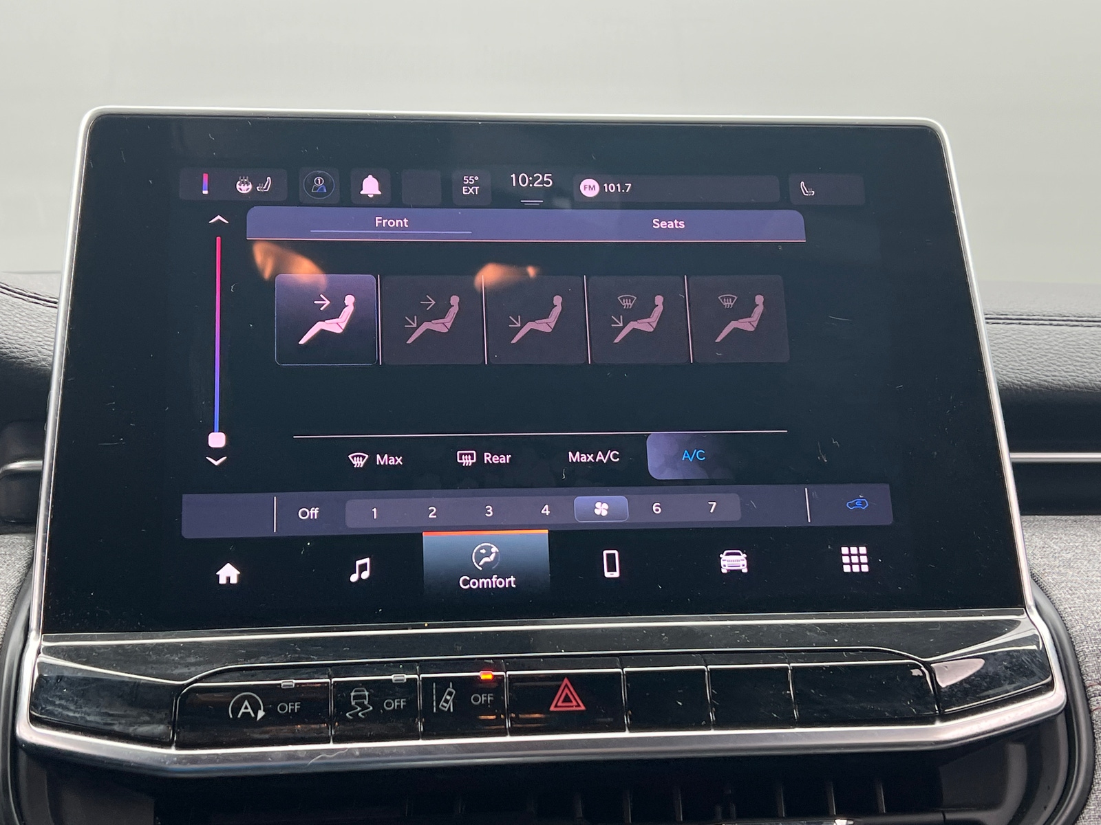 Thumbnail: 2023 Jeep Compass - 3