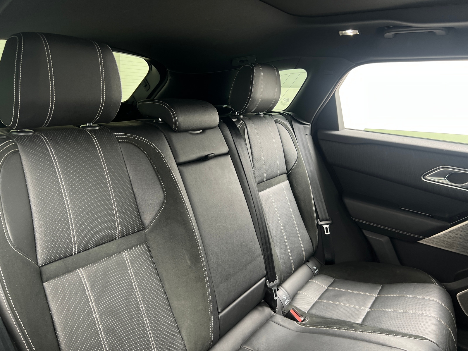Thumbnail: 2019 Land Rover Range Rover Velar - 6