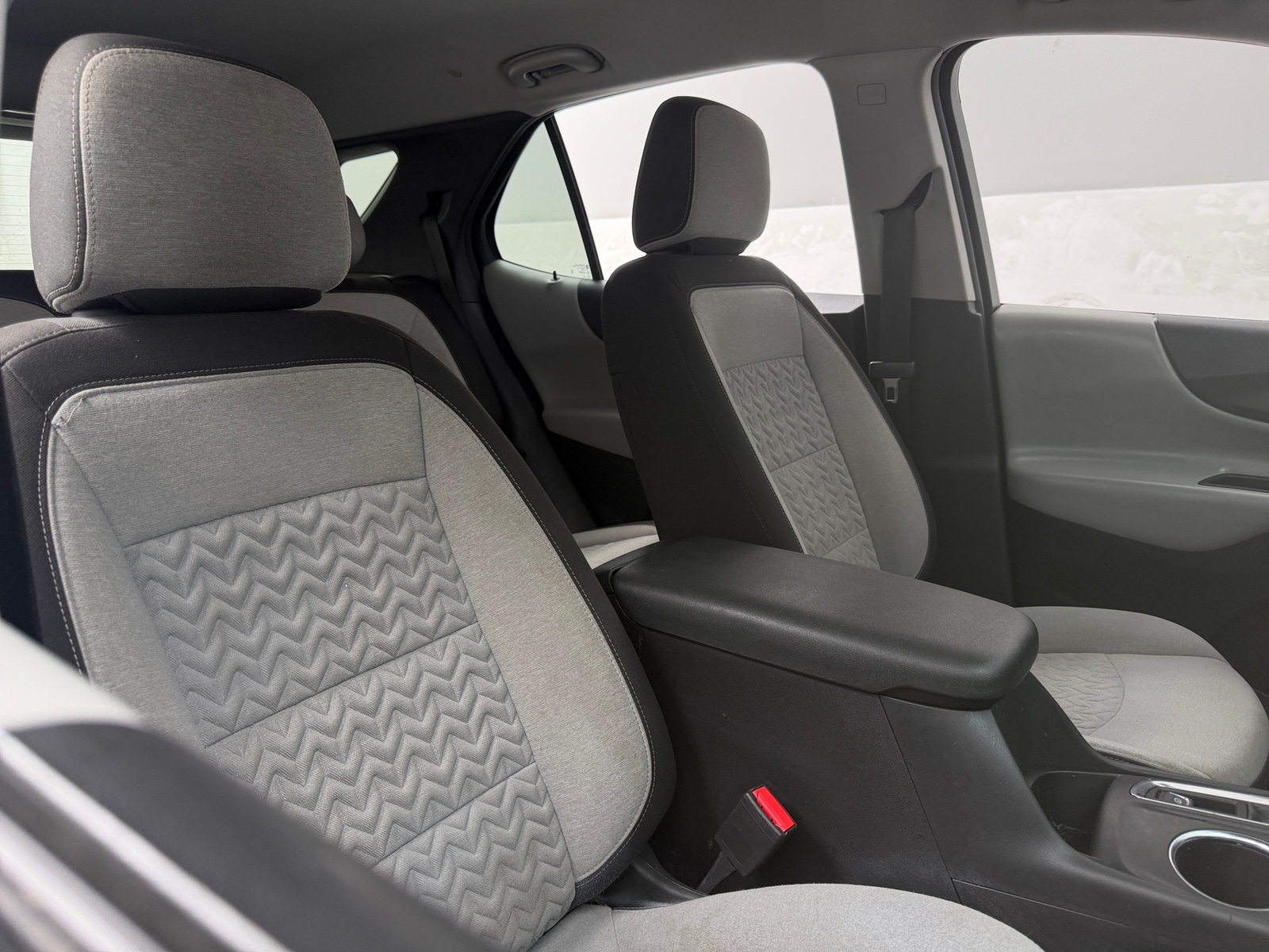Thumbnail: 2022 Chevrolet Equinox - 2