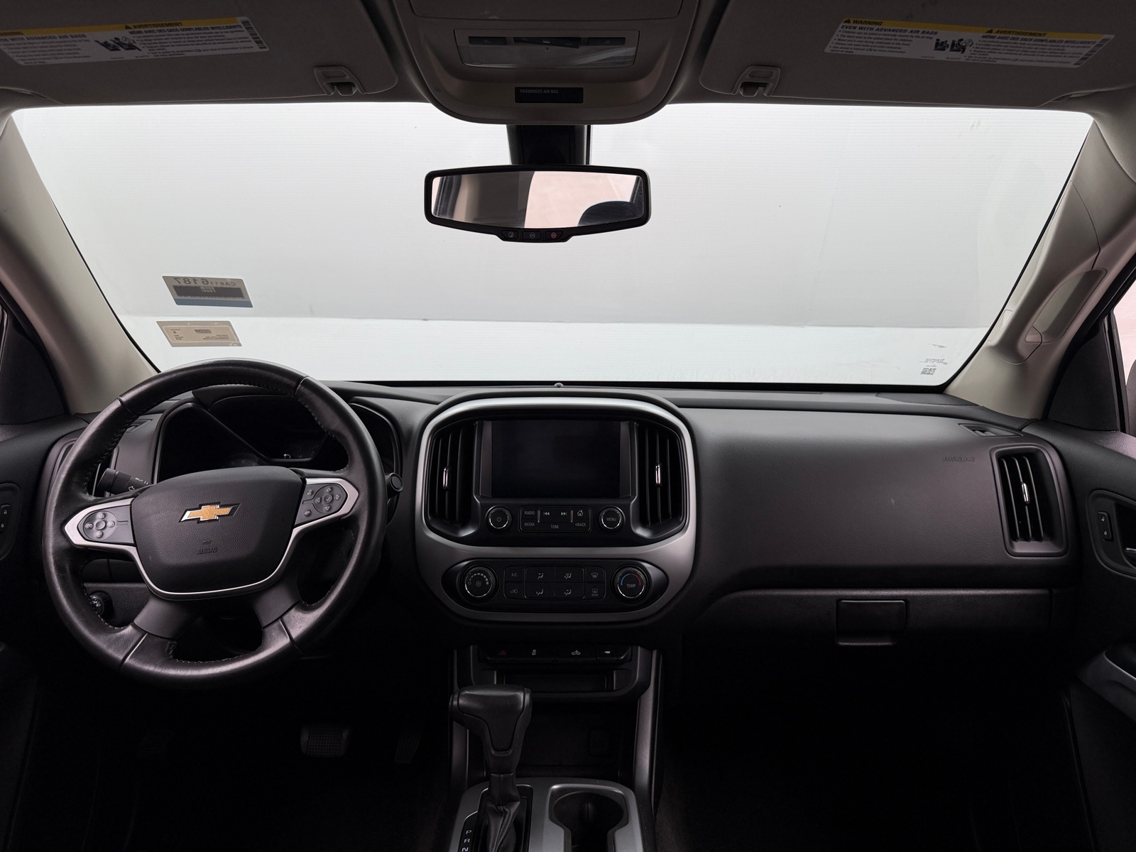 Thumbnail: 2018 Chevrolet Colorado - 3