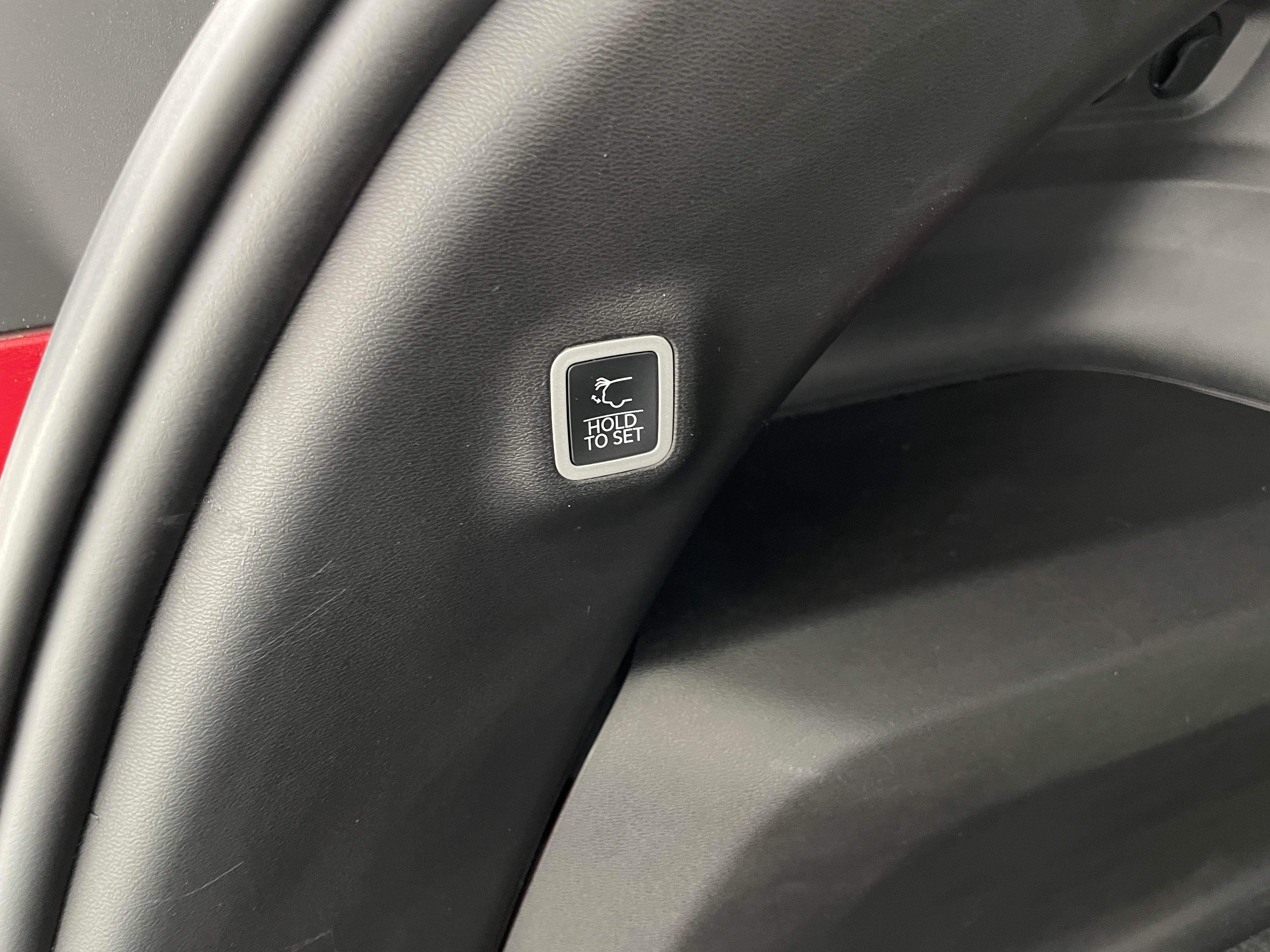 Used 2025 Jeep Wagoneer S Limited with VIN 3C4RJNCK8ST562989 for sale in Auburn, WA