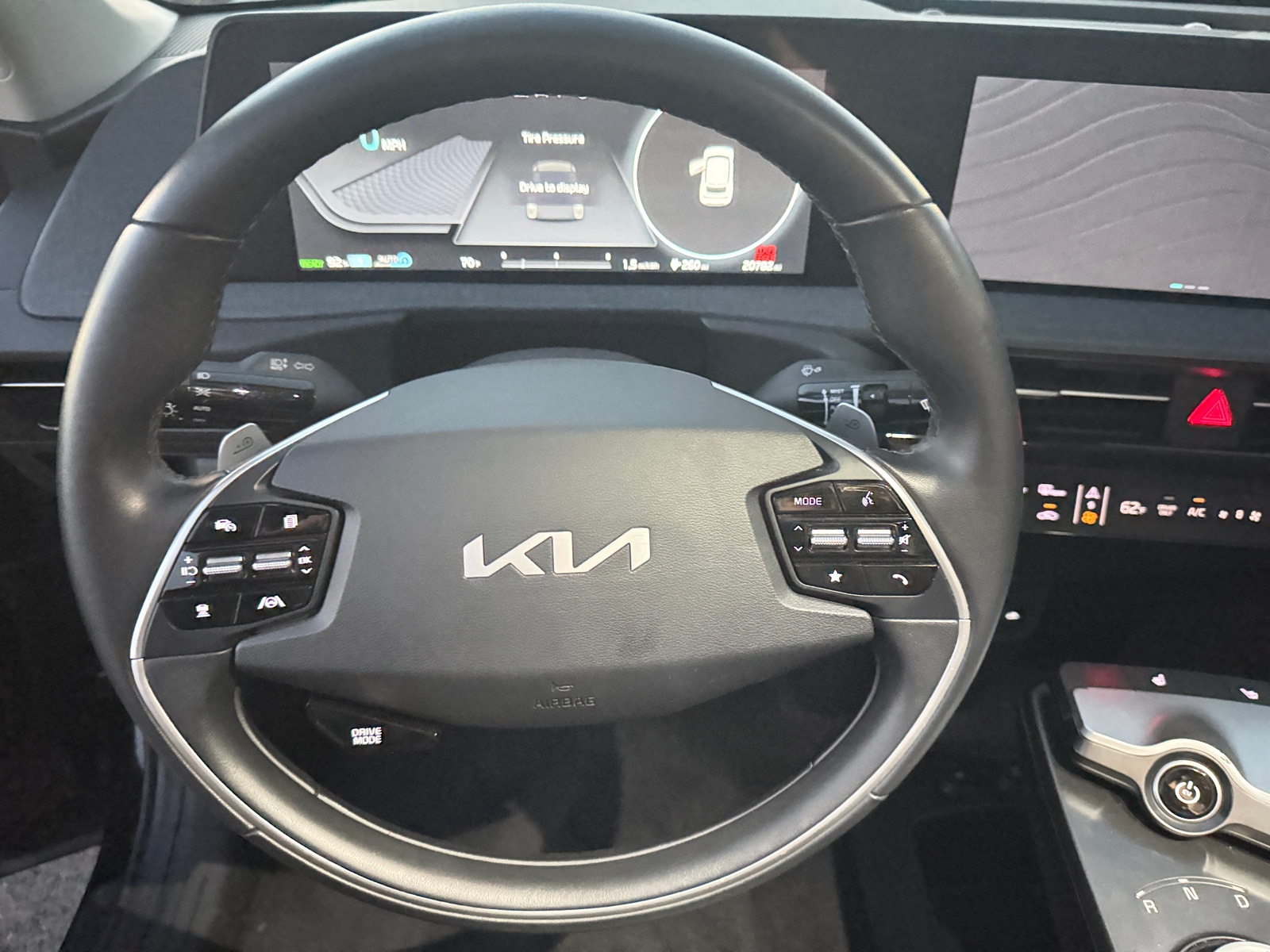 Thumbnail: 2024 Kia EV6 - 4