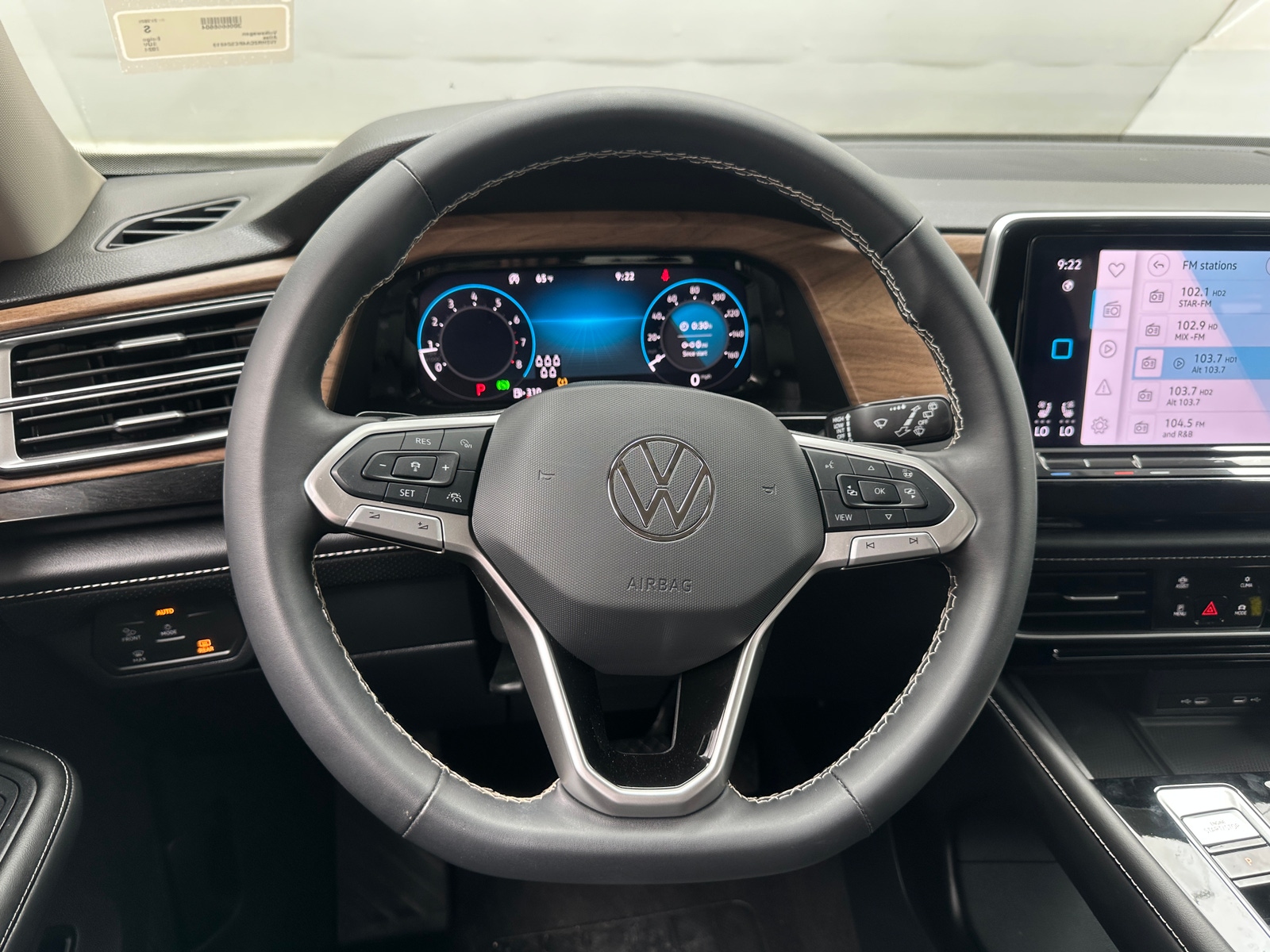 Thumbnail: 2024 Volkswagen Atlas - 5