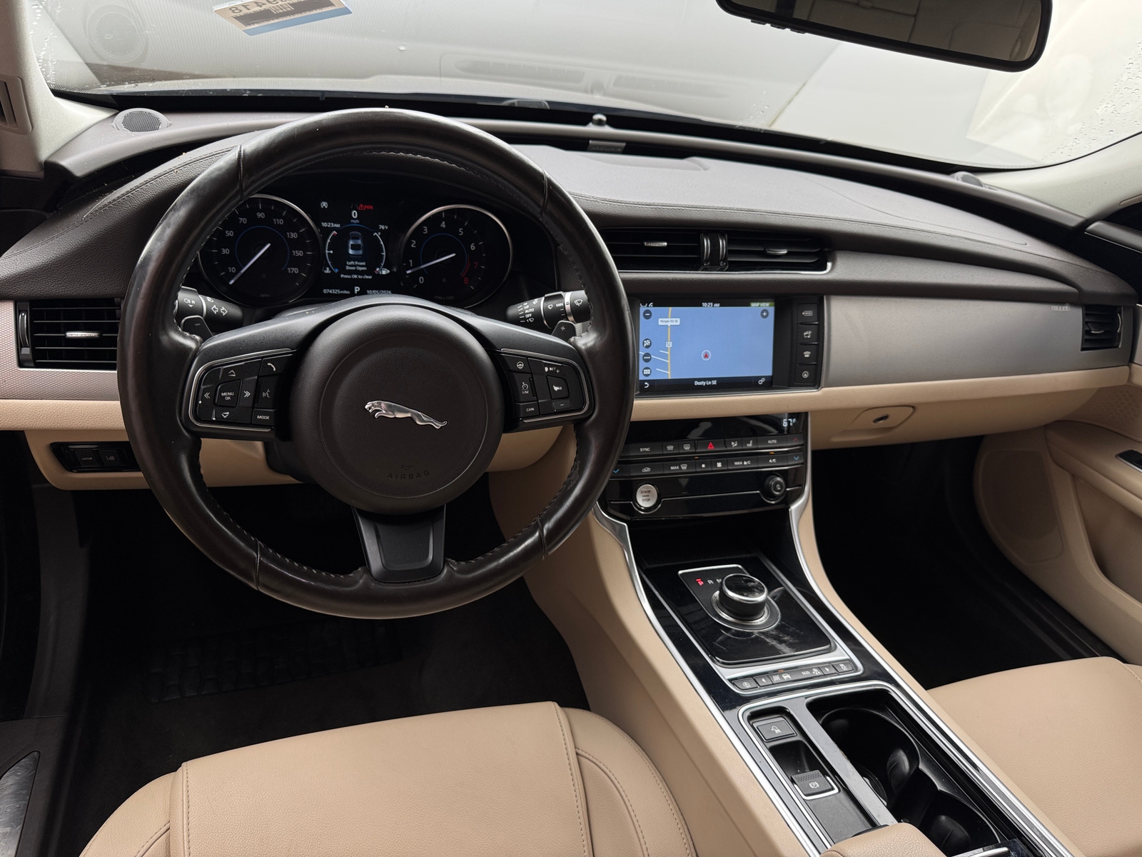Thumbnail: 2018 Jaguar XF - 2