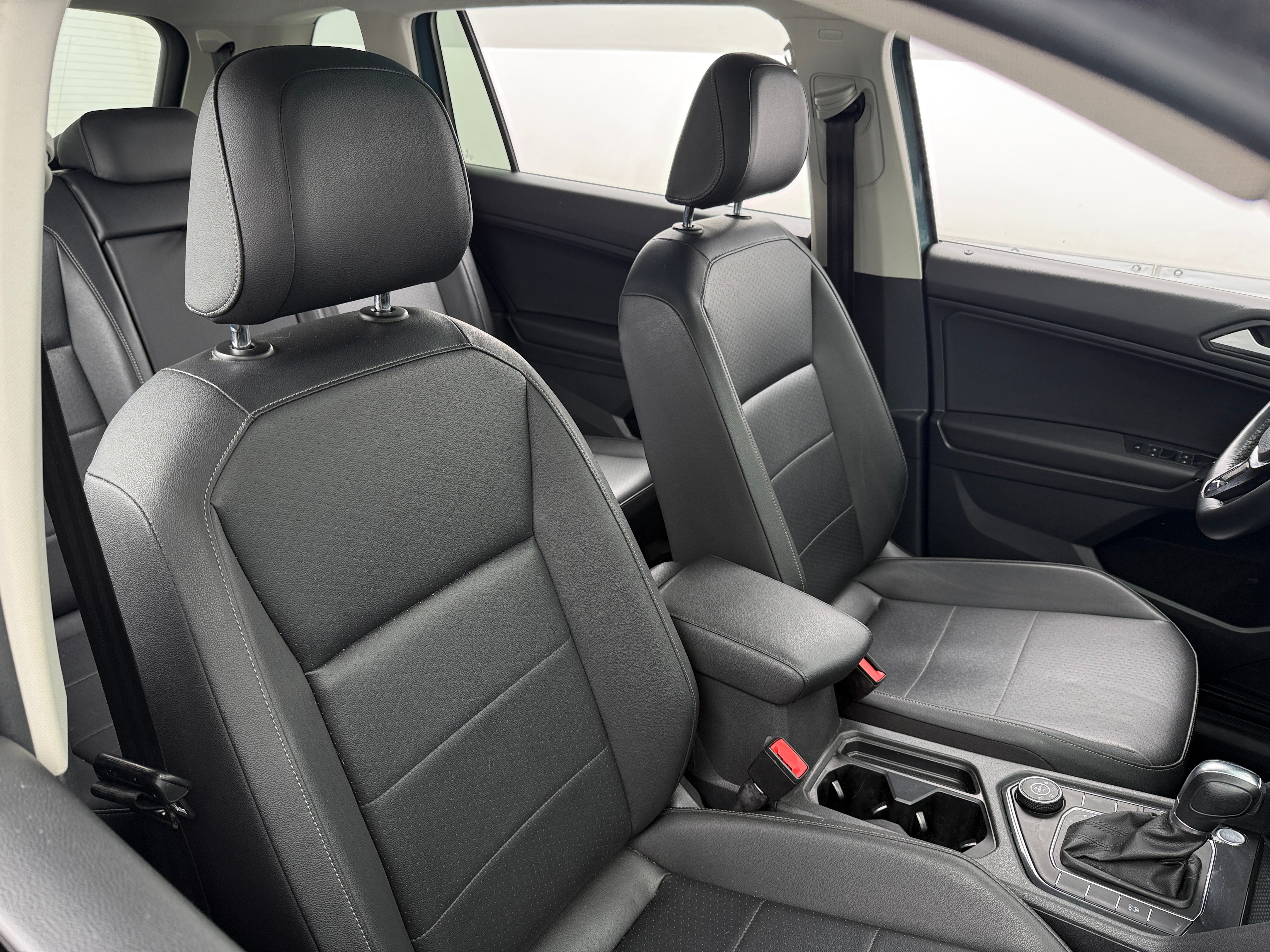2019 Volkswagen Tiguan SE - Photo 4