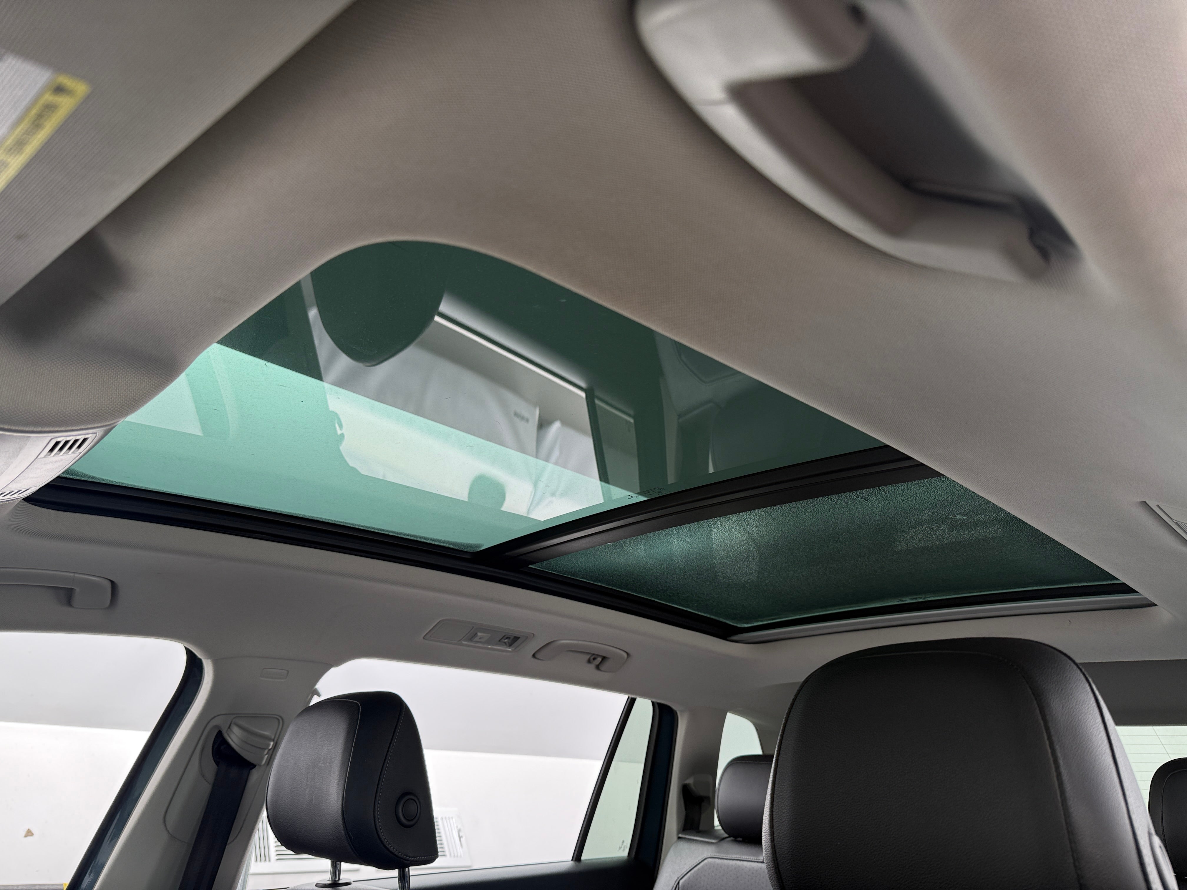 2019 Volkswagen Tiguan SE - Photo 18