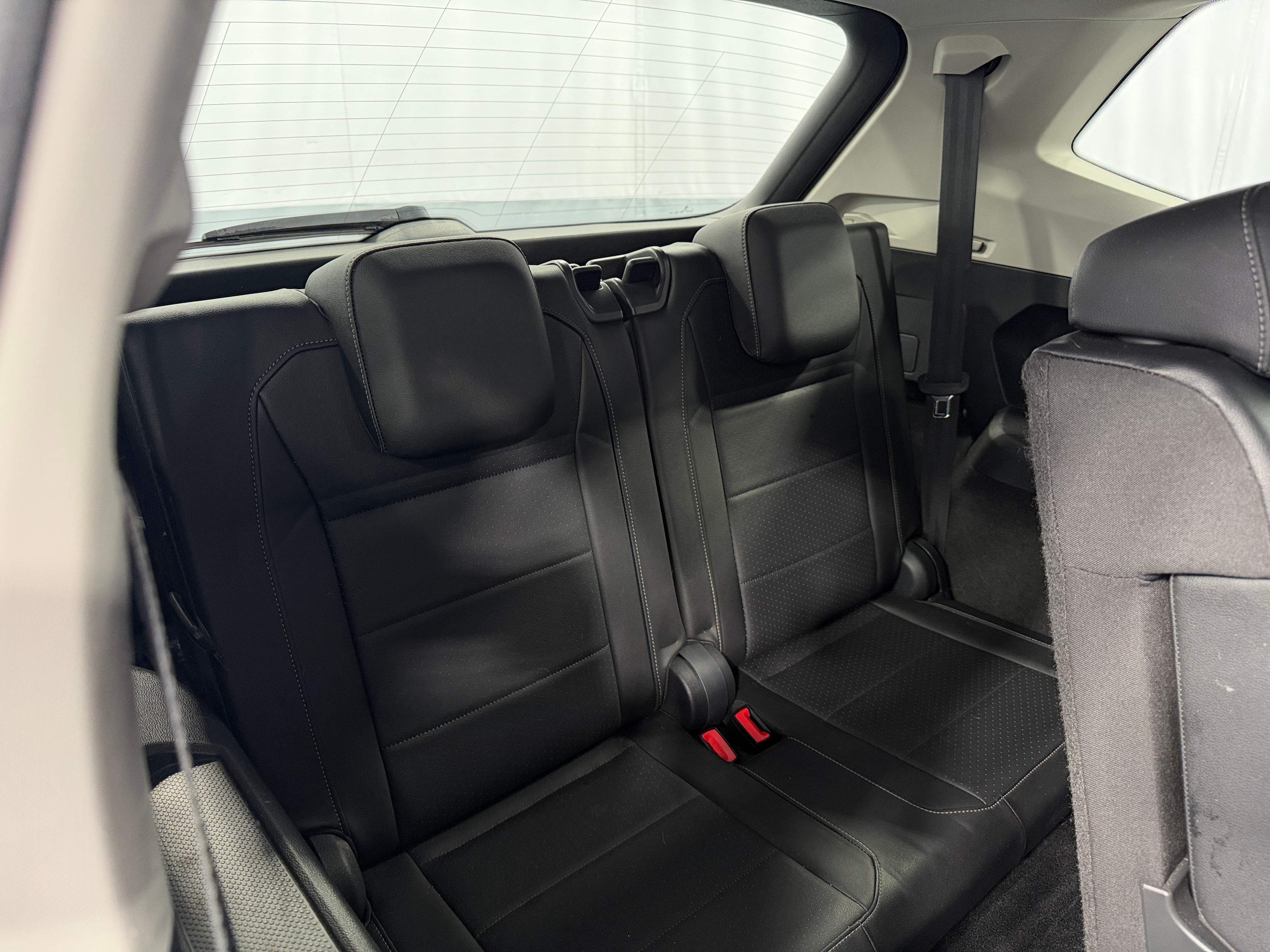 2019 Volkswagen Tiguan SE - Photo 19