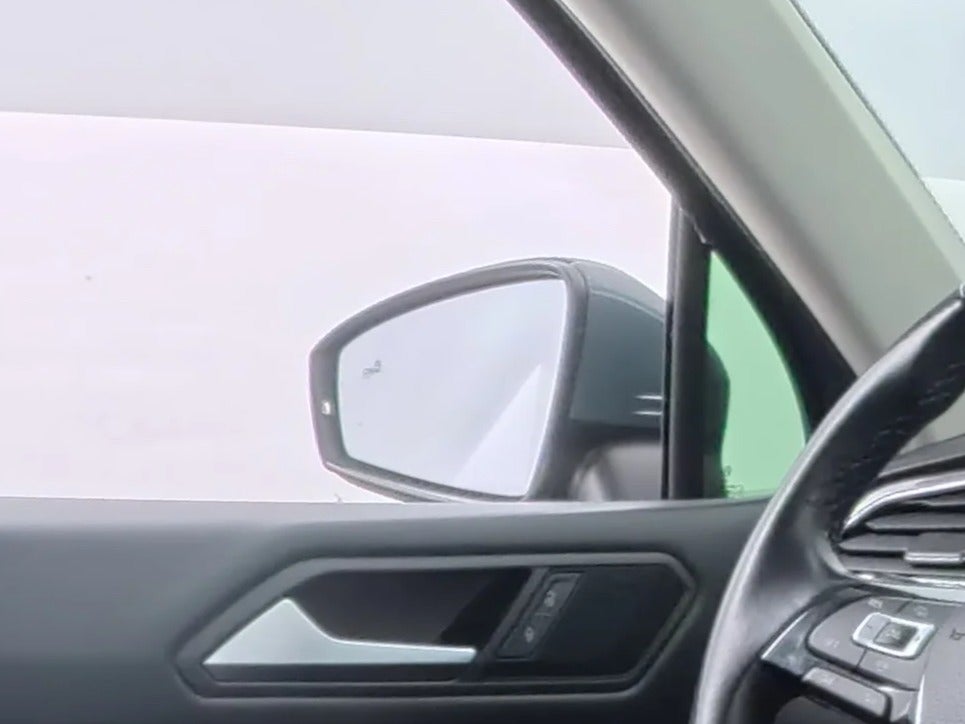 2019 Volkswagen Tiguan SE - Photo 12