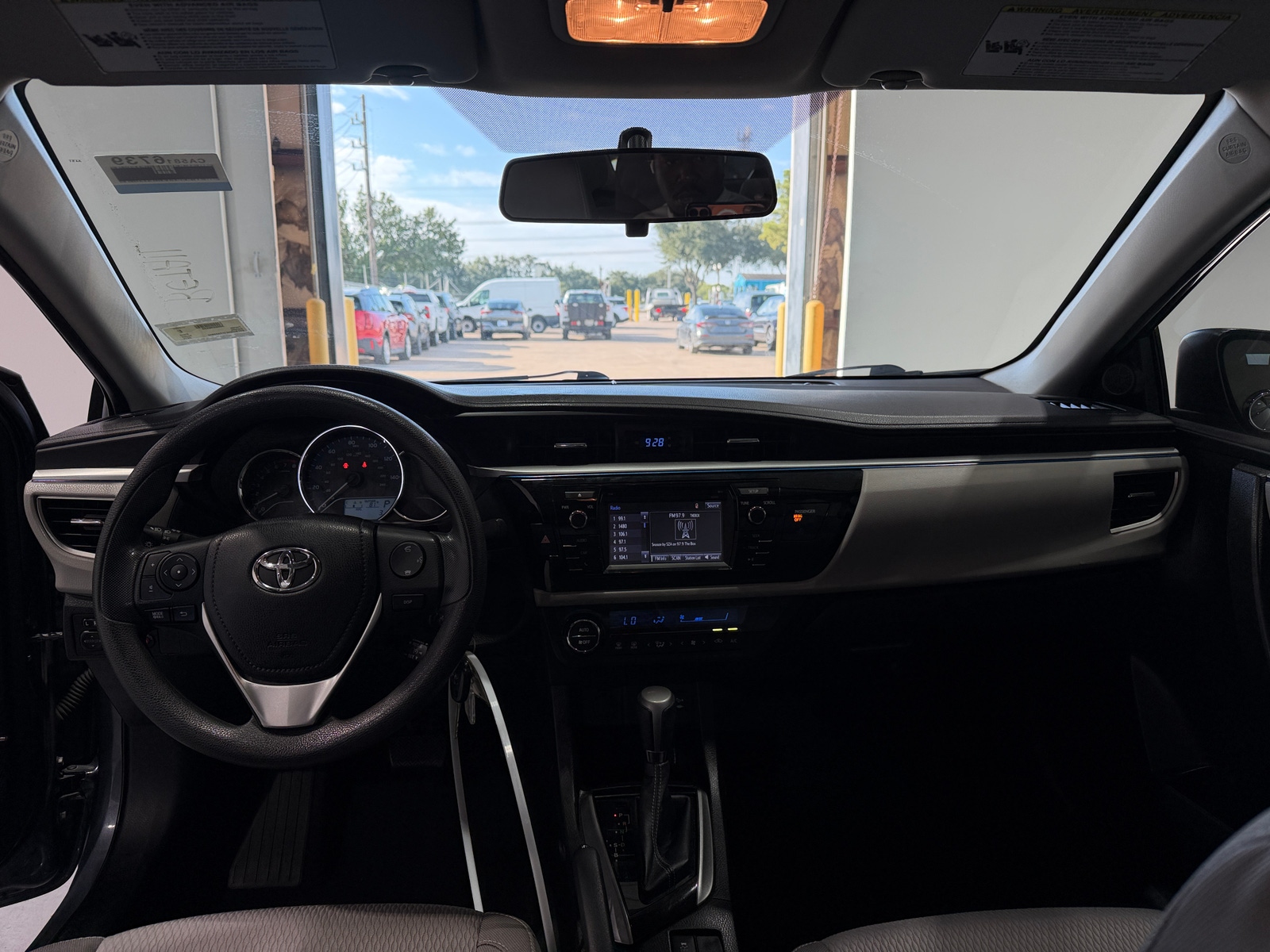 Thumbnail: 2015 Toyota Corolla - 3