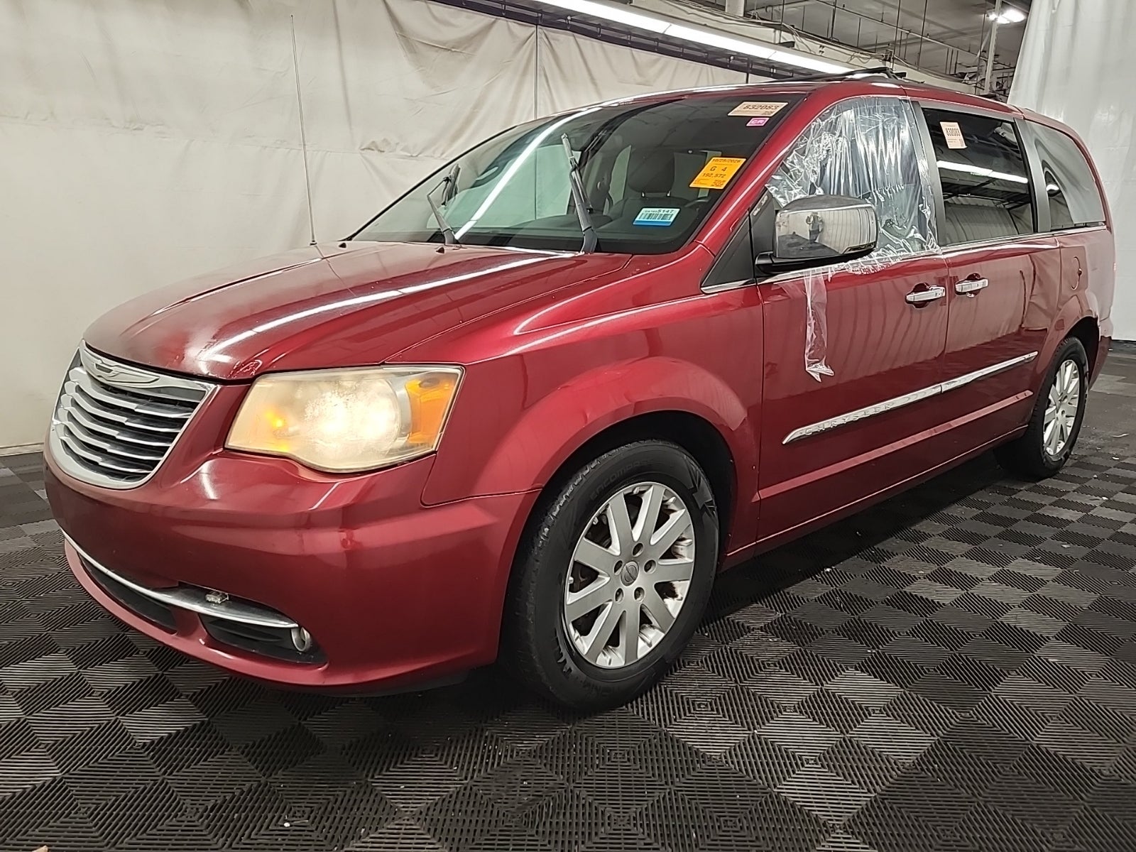2012 Chrysler Town & Country Touring-L