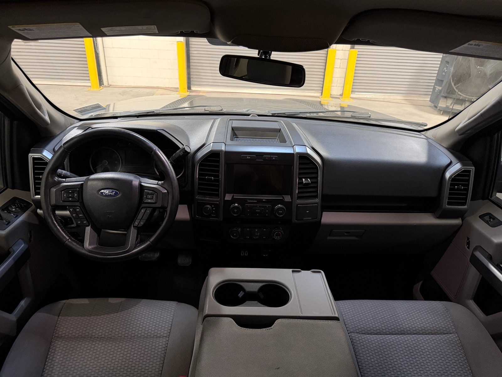 Thumbnail: 2019 Ford Econoline - 3