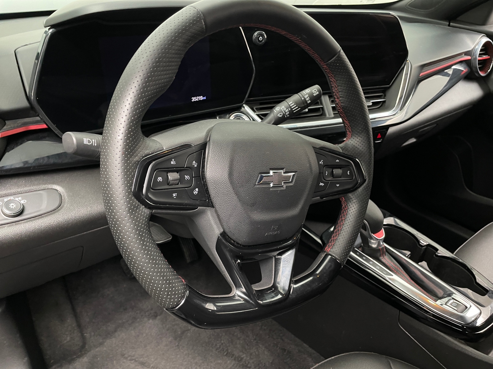 Thumbnail: 2025 Chevrolet Trax - 4