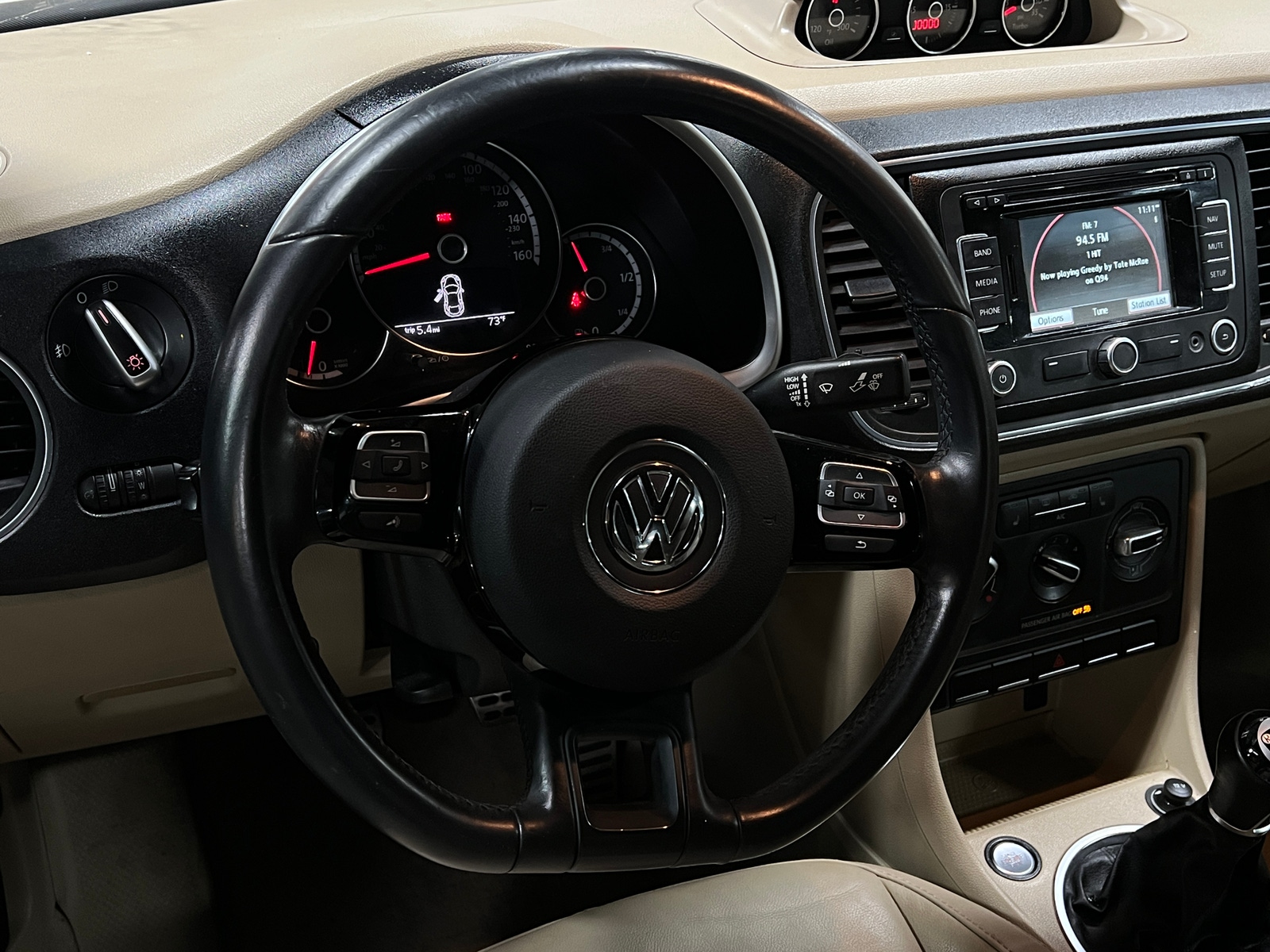 Thumbnail: 2013 Volkswagen Beetle - 5
