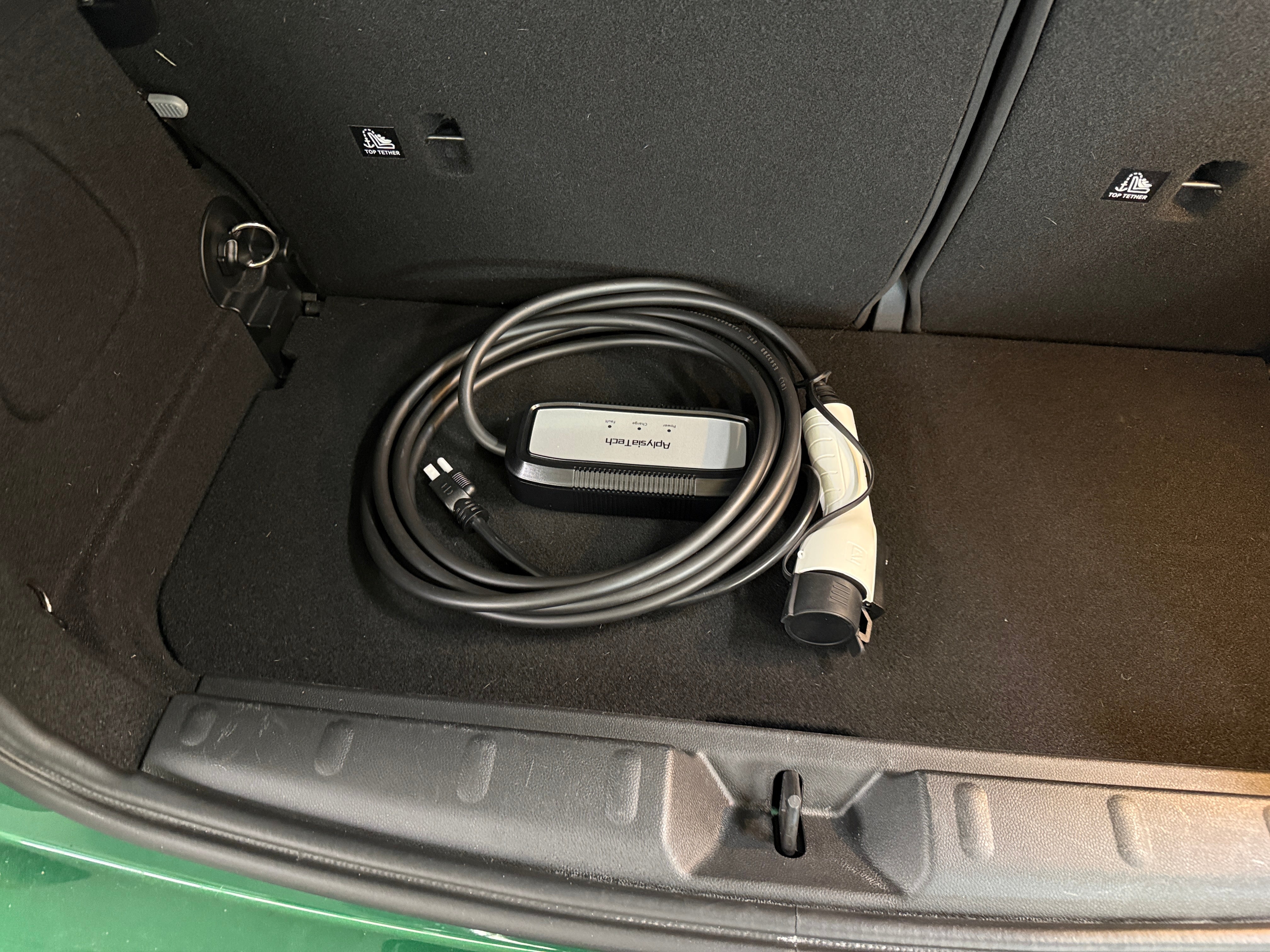 Used 2024 MINI Hardtop 2 Door SE with VIN WMW13DJ01R2V89284 for sale in Oak Creek, WI