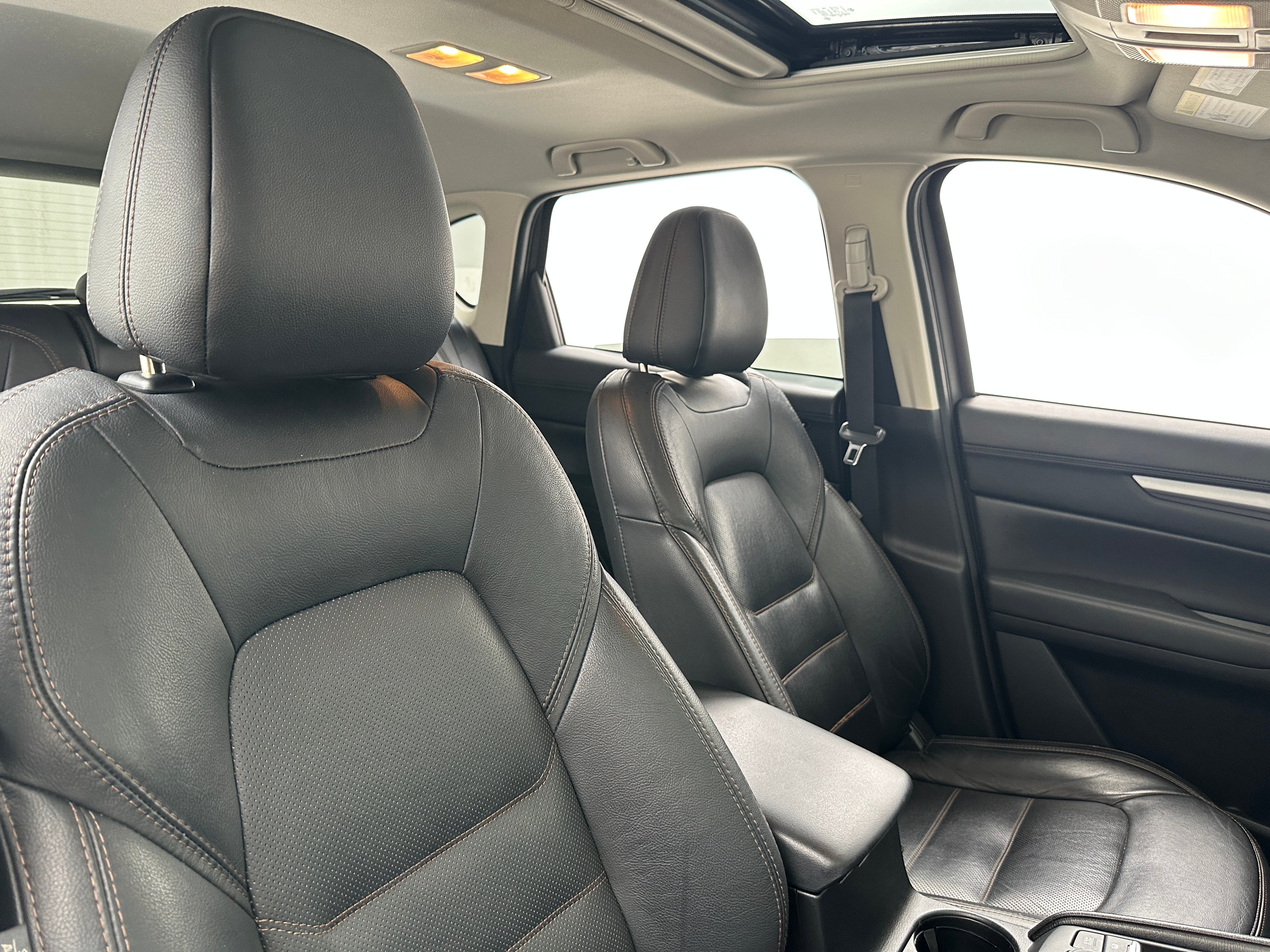 2023 Mazda CX-5 S Preferred package