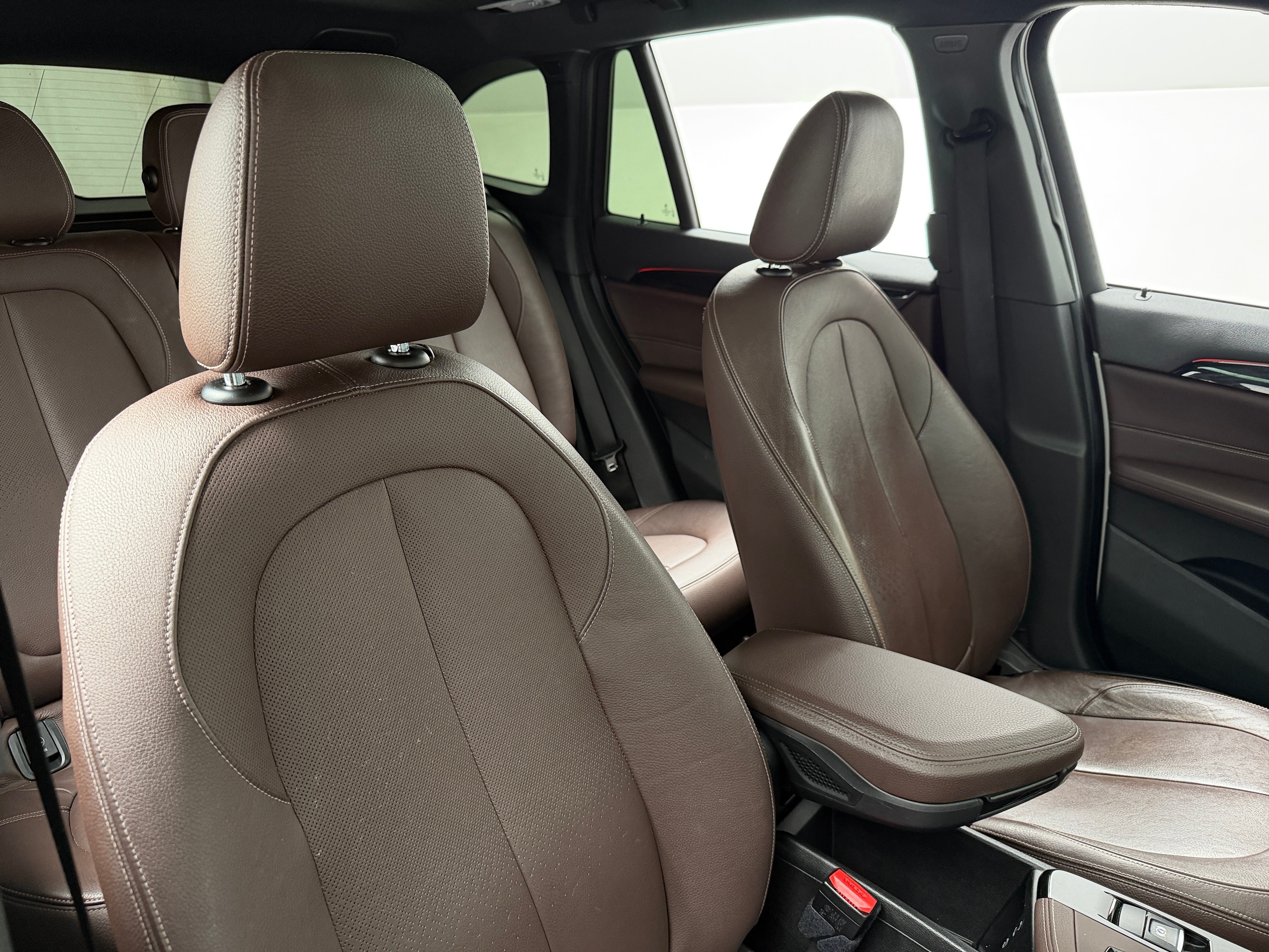 2016 BMW X1 28i