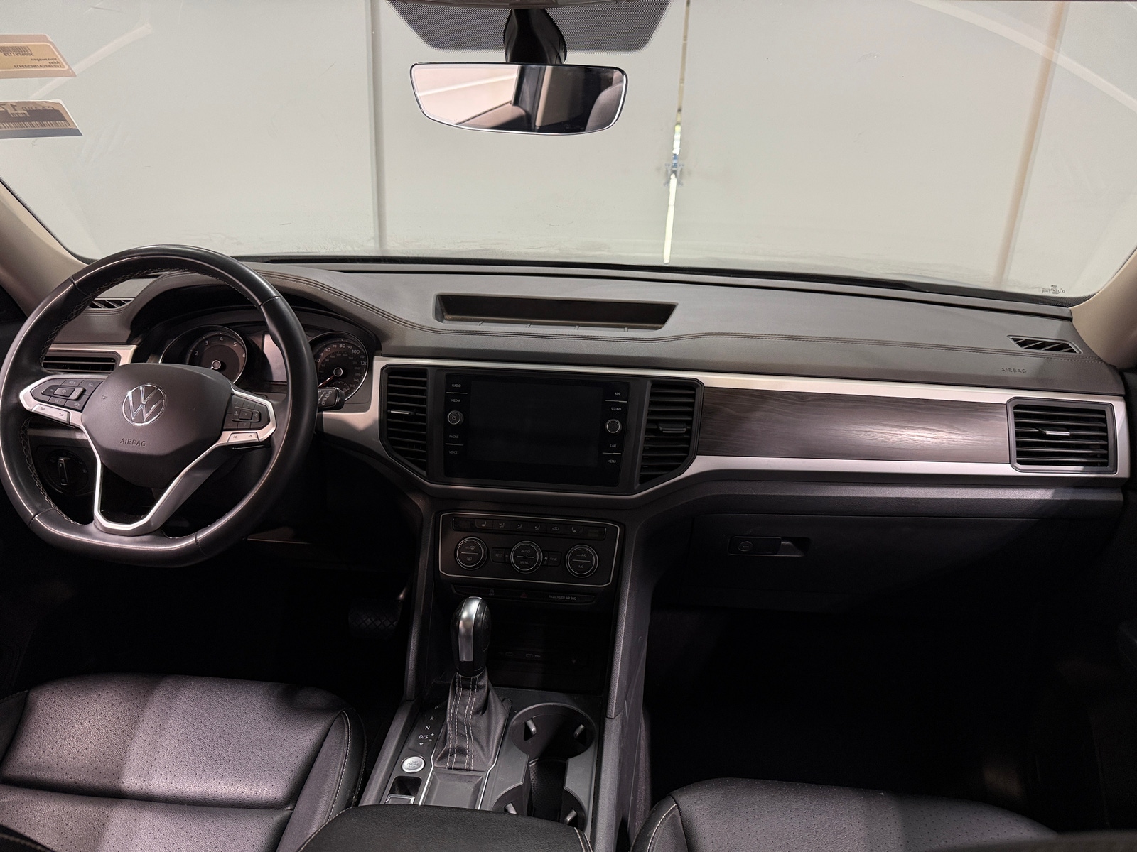 Thumbnail: 2021 Volkswagen Atlas - 2